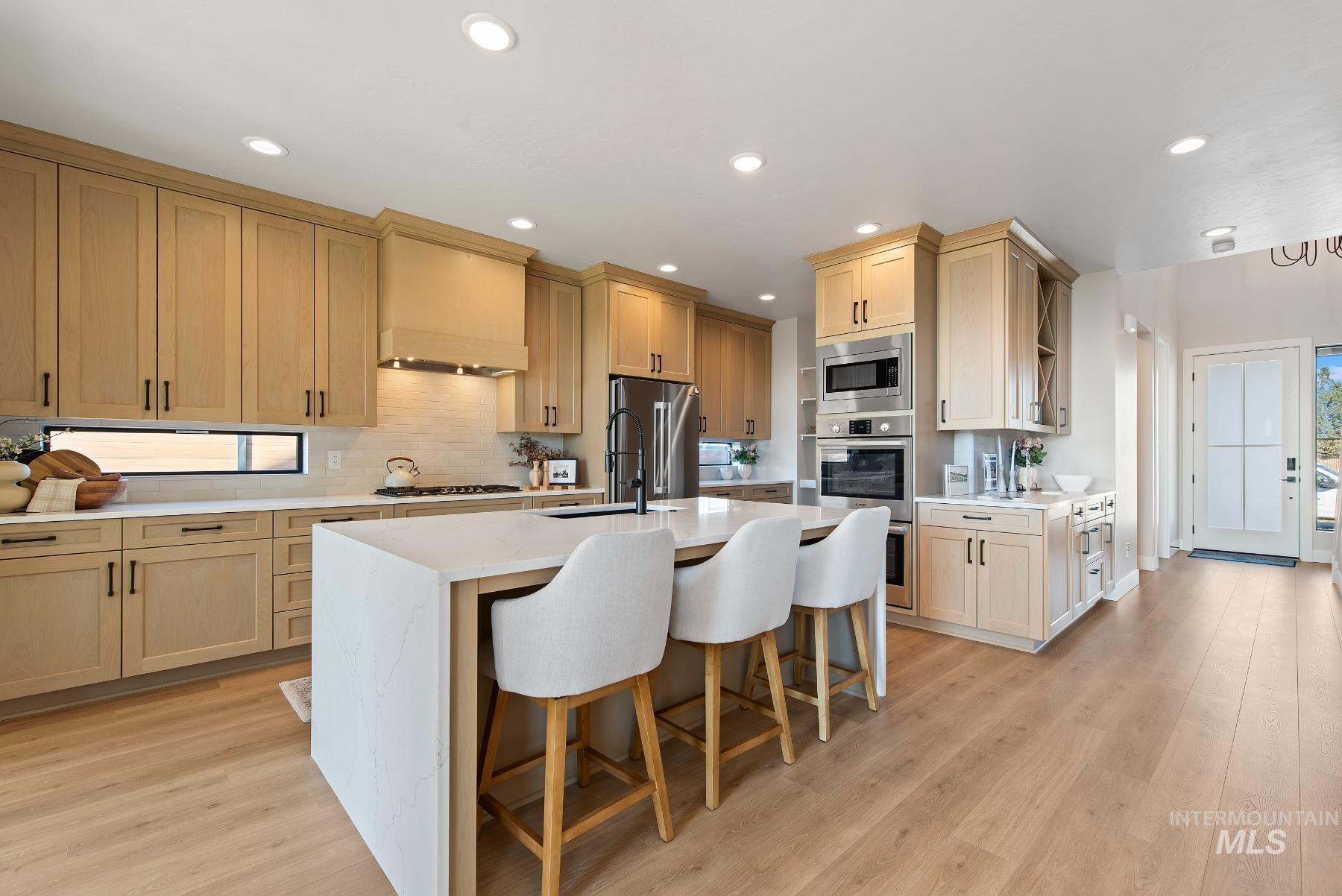 8410 W Graye Street, Meridian, Idaho 83646, 5 Bedrooms, 4 Bathrooms, Residential For Sale, Price $984,900,MLS 98991818