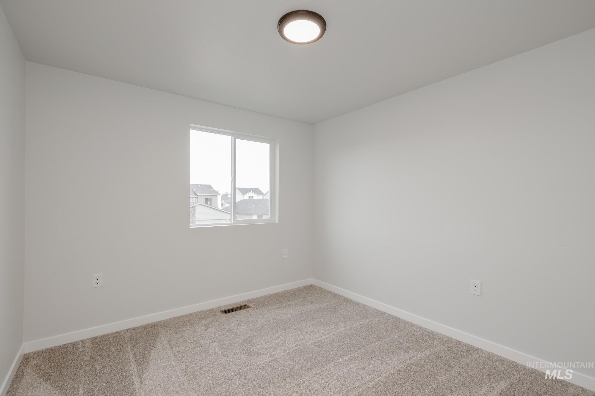 8382 E Cool River Lp, Nampa, Idaho 83687, 4 Bedrooms, 2.5 Bathrooms, Residential For Sale, Price $519,990,MLS 98991821