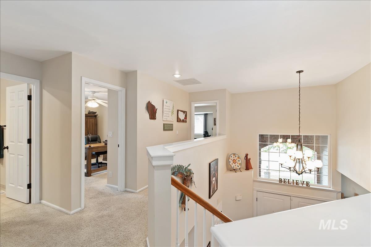 13386 W Woodspring Ct, Boise, Idaho 83713, 5 Bedrooms, 4 Bathrooms, Residential For Sale, Price $925,000,MLS 98991823