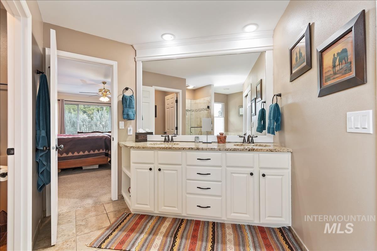 13386 W Woodspring Ct, Boise, Idaho 83713, 5 Bedrooms, 4 Bathrooms, Residential For Sale, Price $925,000,MLS 98991823