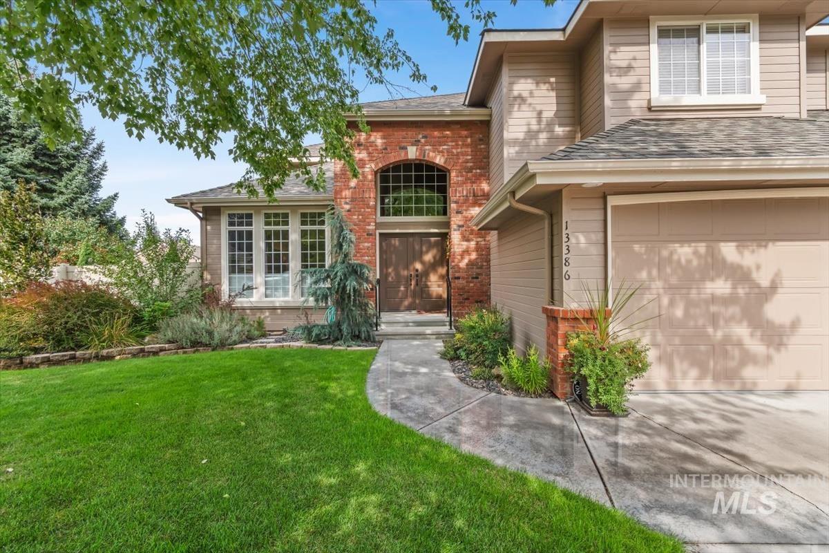 13386 W Woodspring Ct, Boise, Idaho 83713, 5 Bedrooms, 4 Bathrooms, Residential For Sale, Price $925,000,MLS 98991823