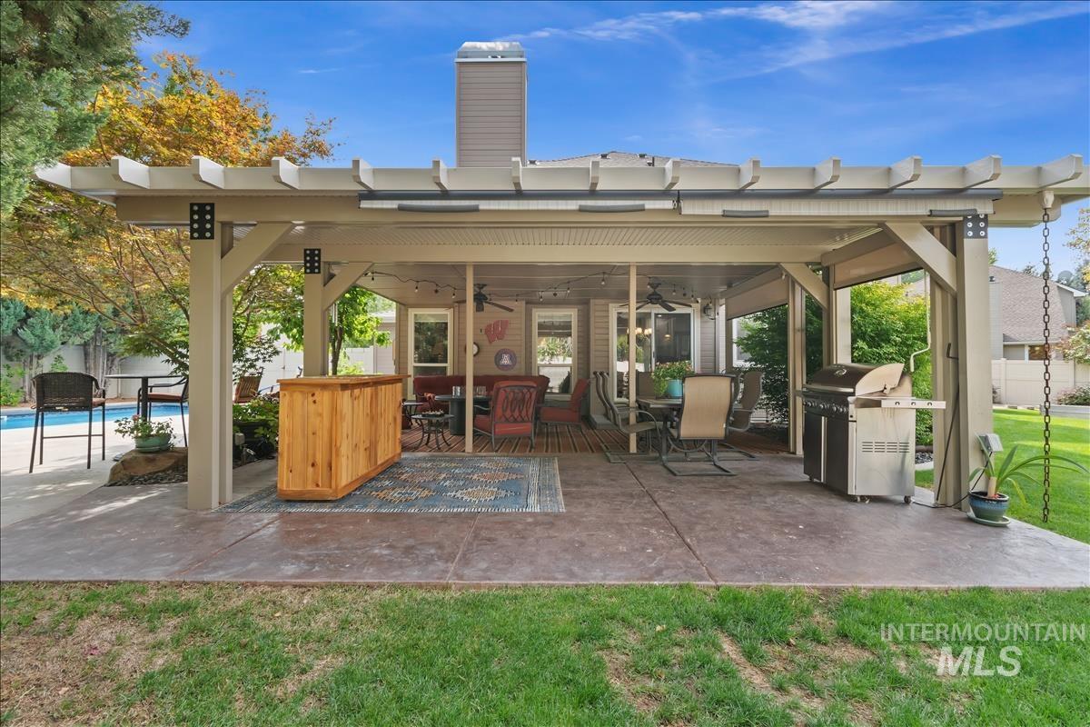 13386 W Woodspring Ct, Boise, Idaho 83713, 5 Bedrooms, 4 Bathrooms, Residential For Sale, Price $925,000,MLS 98991823