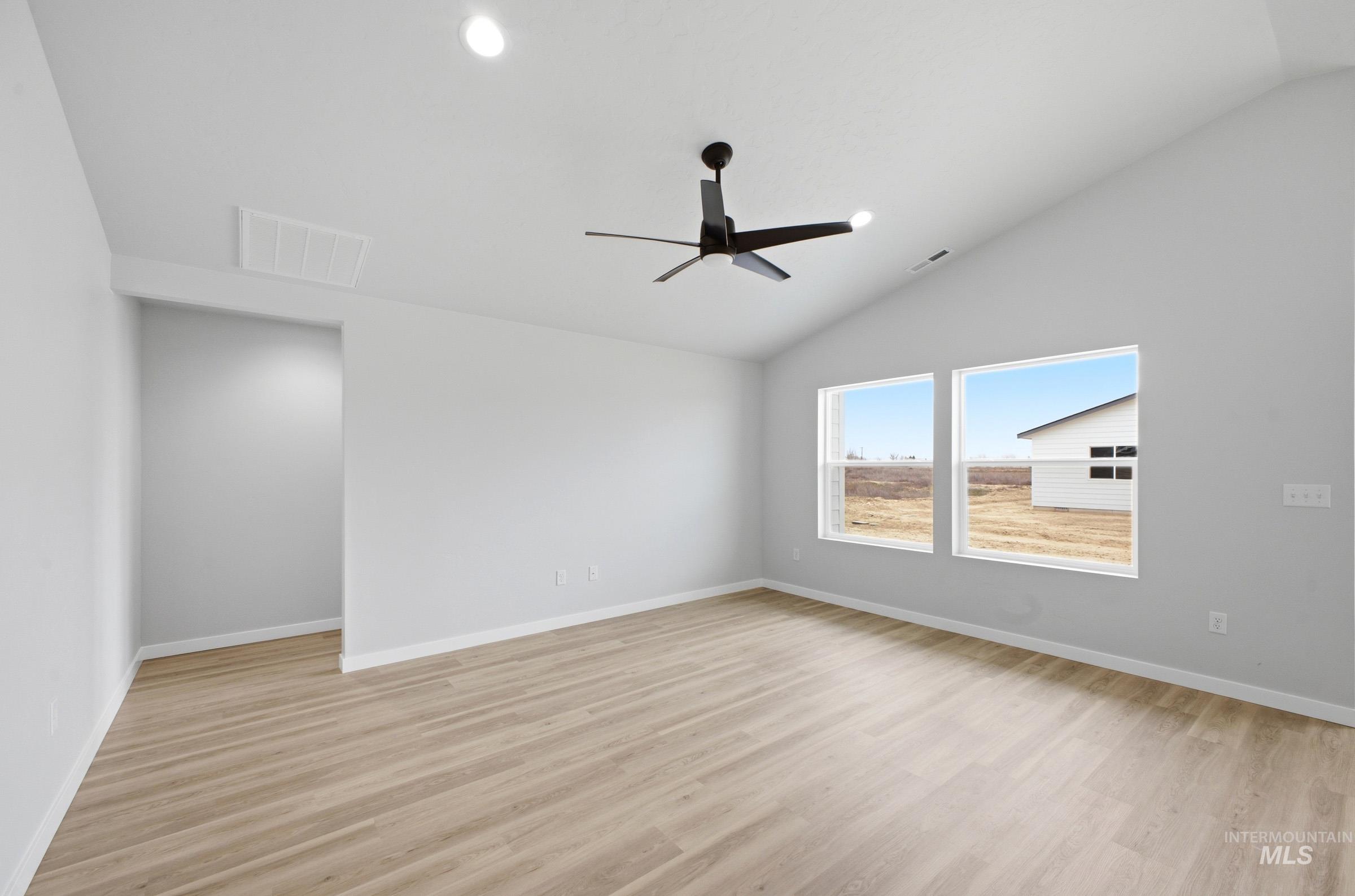1598 Sunday River St, Middleton, Idaho 83644, 3 Bedrooms, 2 Bathrooms, Residential For Sale, Price $419,990,MLS 98991828
