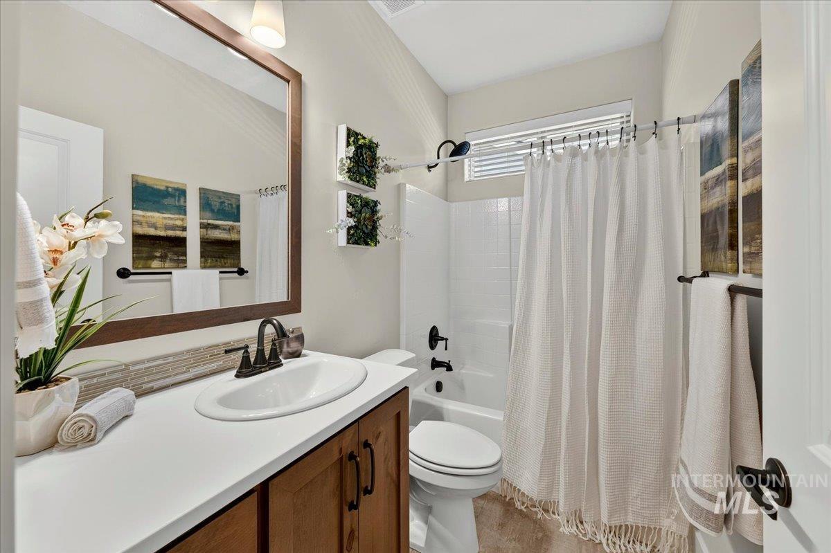 3495 E Girdner Dr., Meridian, Idaho 83642, 3 Bedrooms, 2 Bathrooms, Residential For Sale, Price $499,900,MLS 98991829