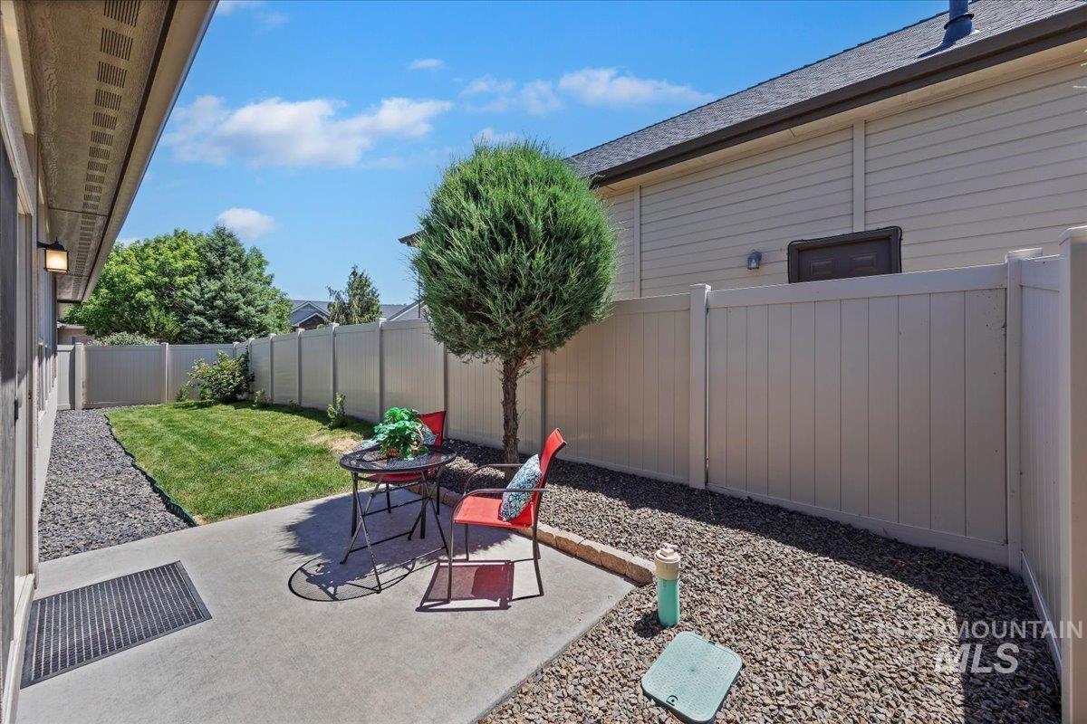 3495 E Girdner Dr., Meridian, Idaho 83642, 3 Bedrooms, 2 Bathrooms, Residential For Sale, Price $499,900,MLS 98991829