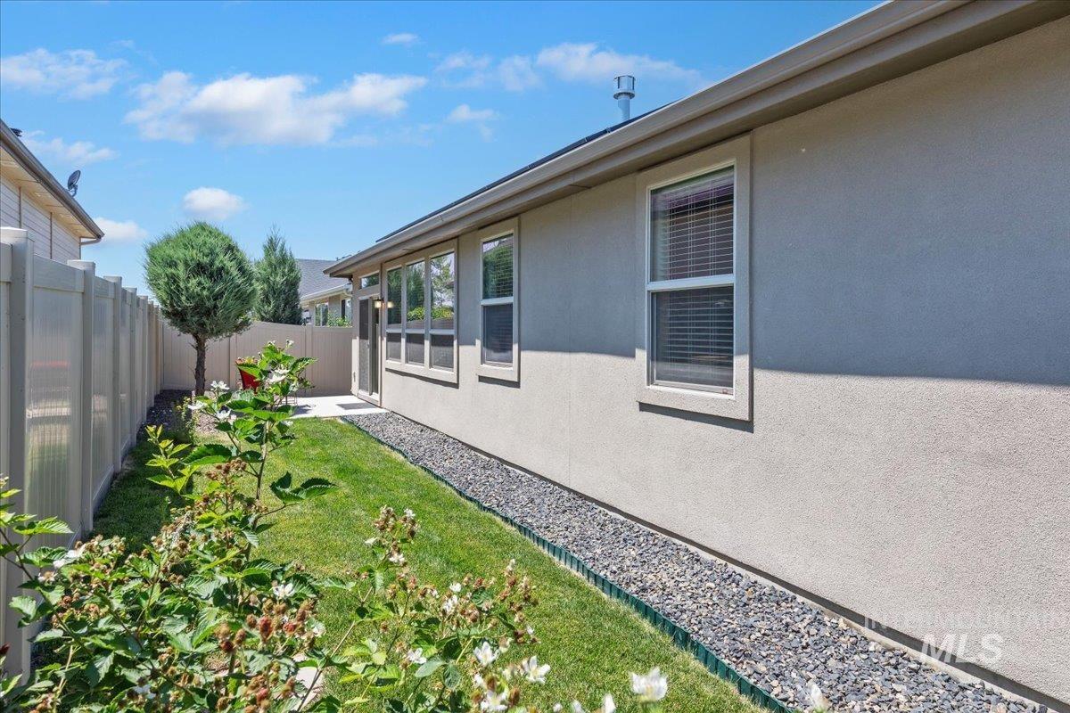 3495 E Girdner Dr., Meridian, Idaho 83642, 3 Bedrooms, 2 Bathrooms, Residential For Sale, Price $499,900,MLS 98991829