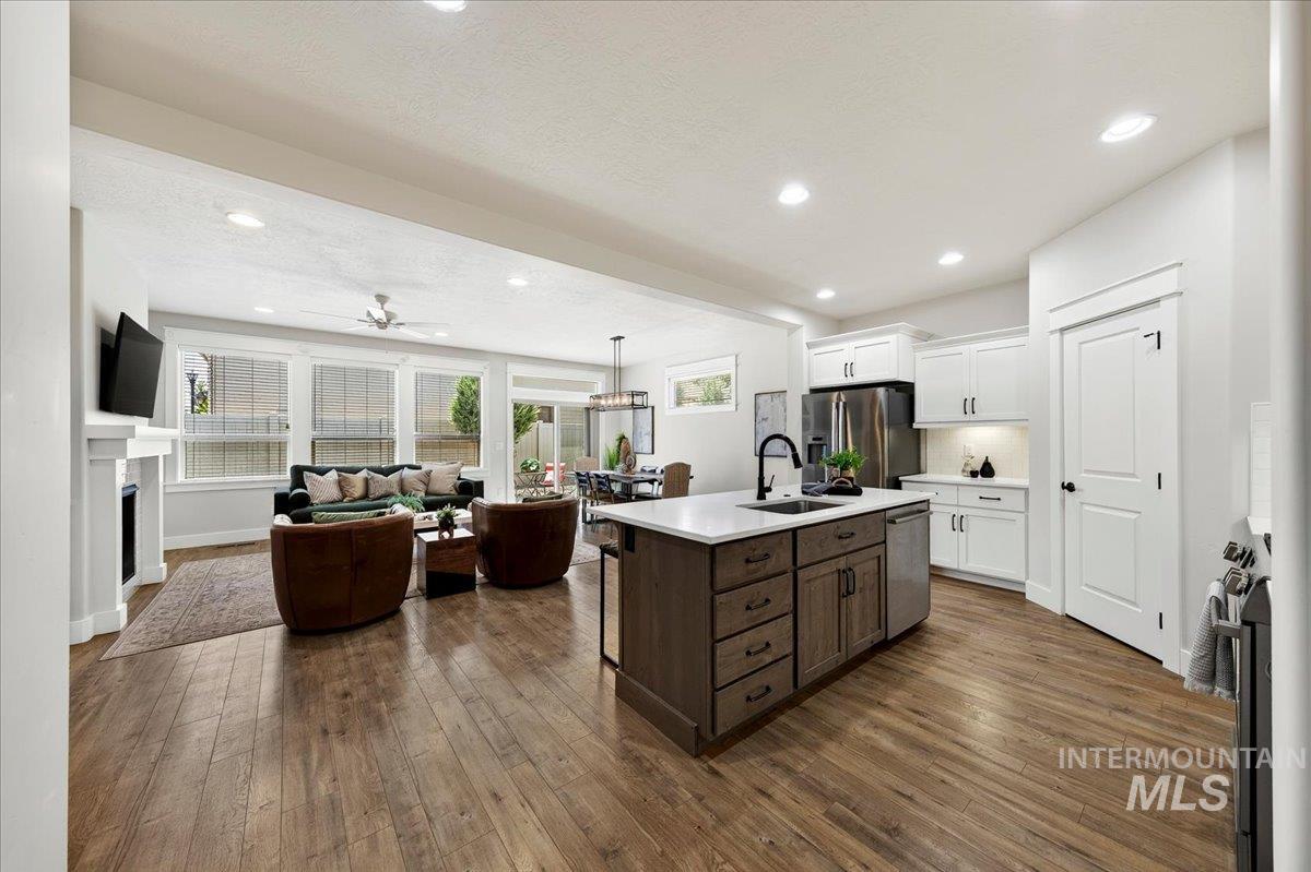 3495 E Girdner Dr., Meridian, Idaho 83642, 3 Bedrooms, 2 Bathrooms, Residential For Sale, Price $499,900,MLS 98991829