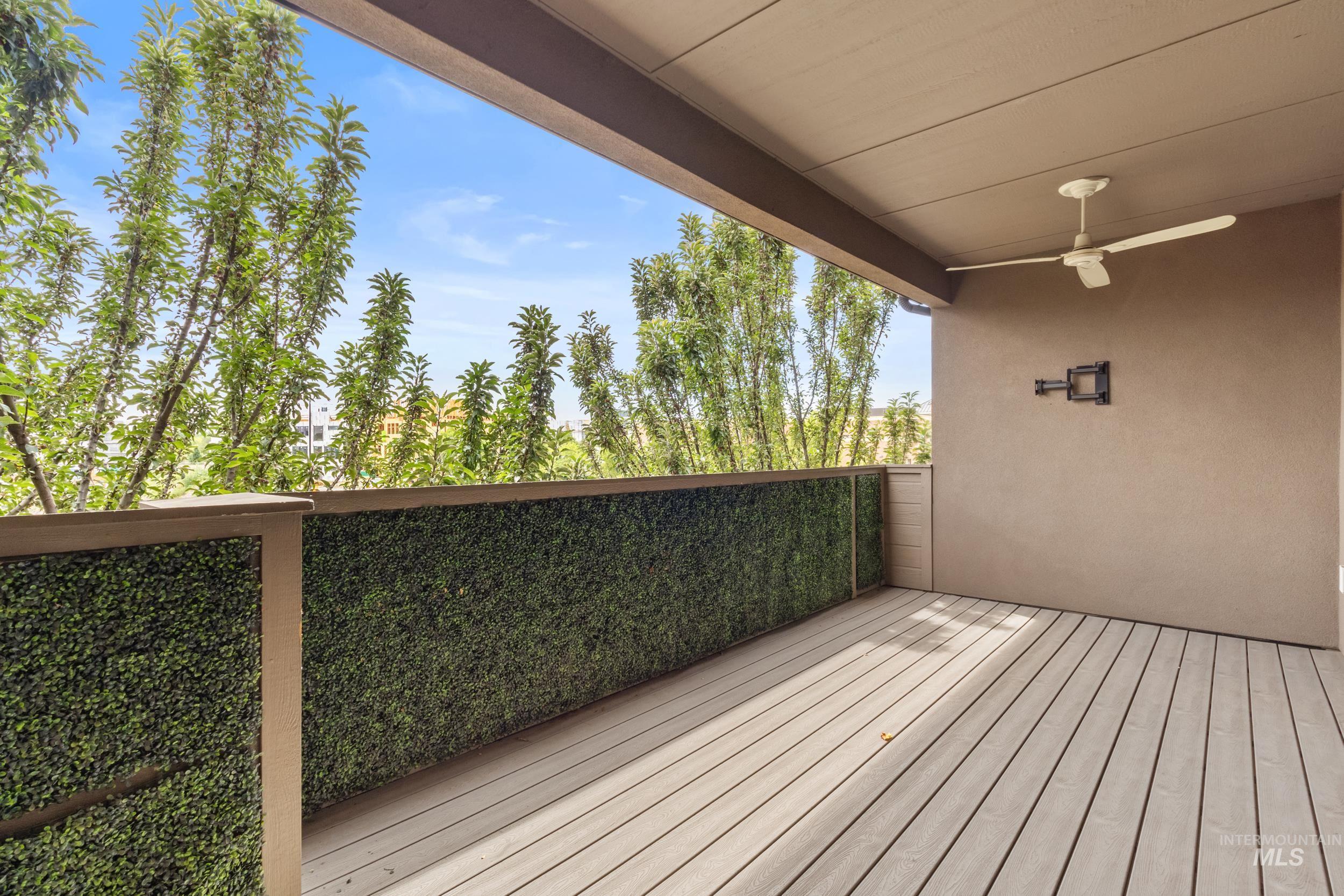 3681 E Parkcenter, Boise, Idaho 83716, 3 Bedrooms, 3.5 Bathrooms, Residential For Sale, Price $640,000,MLS 98991831