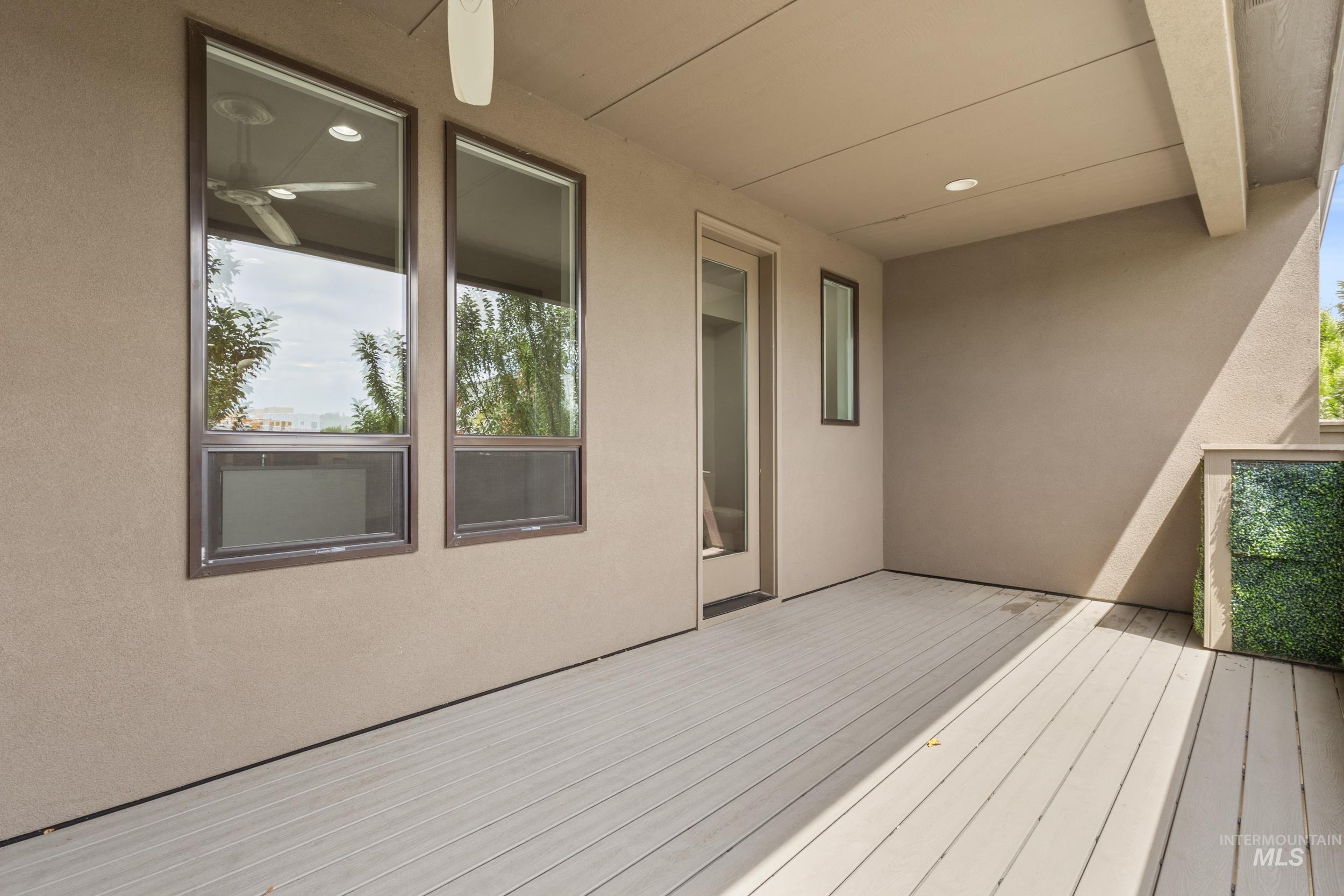 3681 E Parkcenter, Boise, Idaho 83716, 3 Bedrooms, 3.5 Bathrooms, Residential For Sale, Price $640,000,MLS 98991831