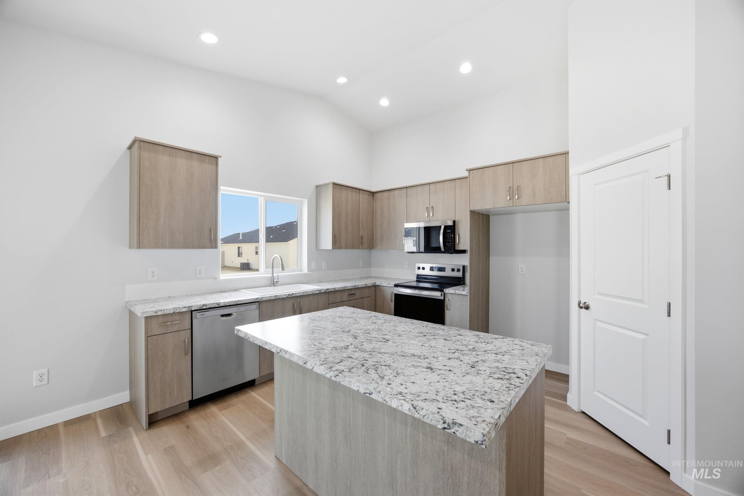 4323 Dayton St, Caldwell, Idaho 83605, 4 Bedrooms, 2 Bathrooms, Residential For Sale, Price $425,990, 98991833