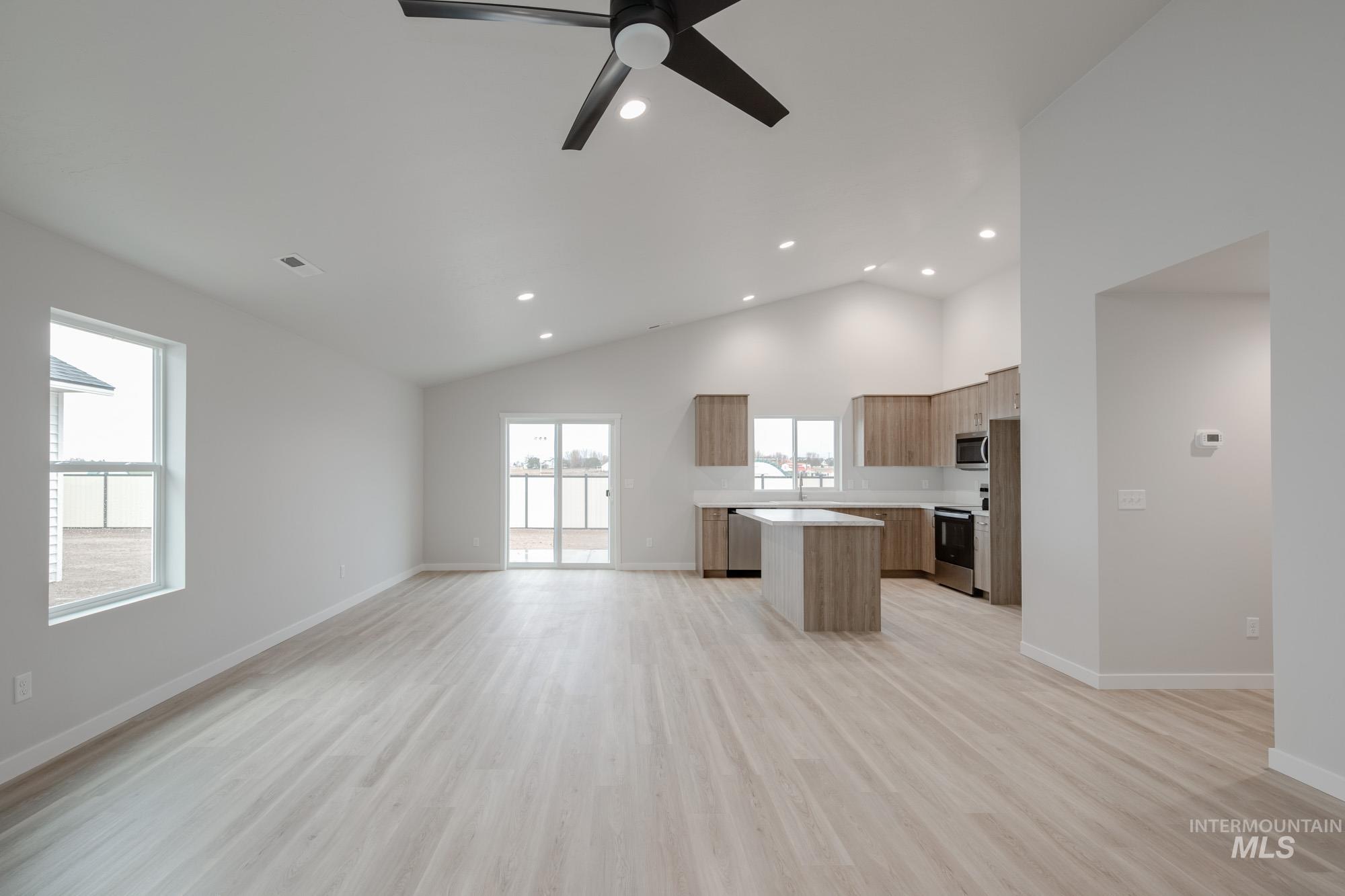4323 Dayton St, Caldwell, Idaho 83605, 4 Bedrooms, 2 Bathrooms, Residential For Sale, Price $426,990,MLS 98991833