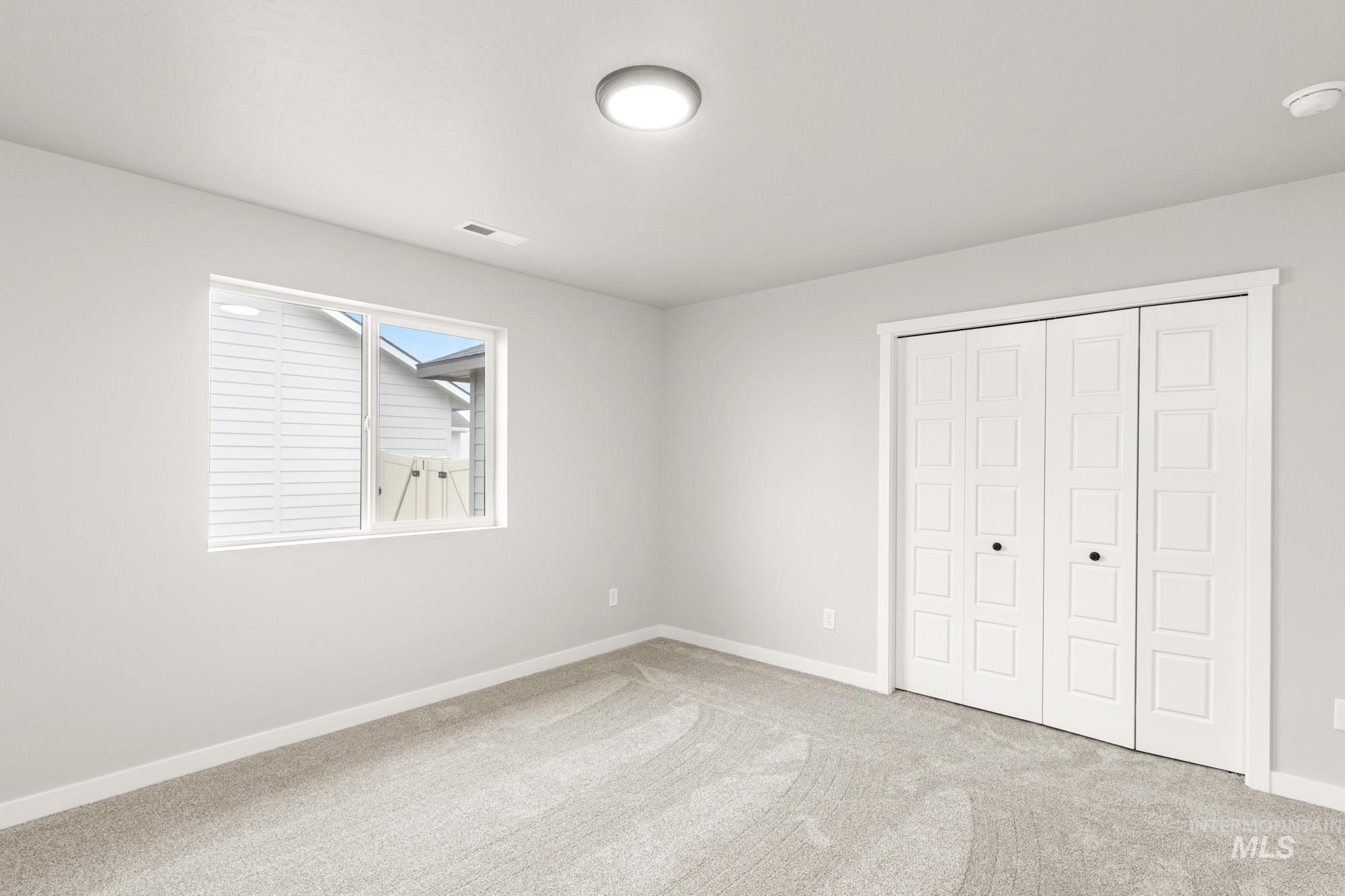 2432 W Red Jasper Dr, Kuna, Idaho 83634, 4 Bedrooms, 2 Bathrooms, Residential For Sale, Price $497,990,MLS 98991835