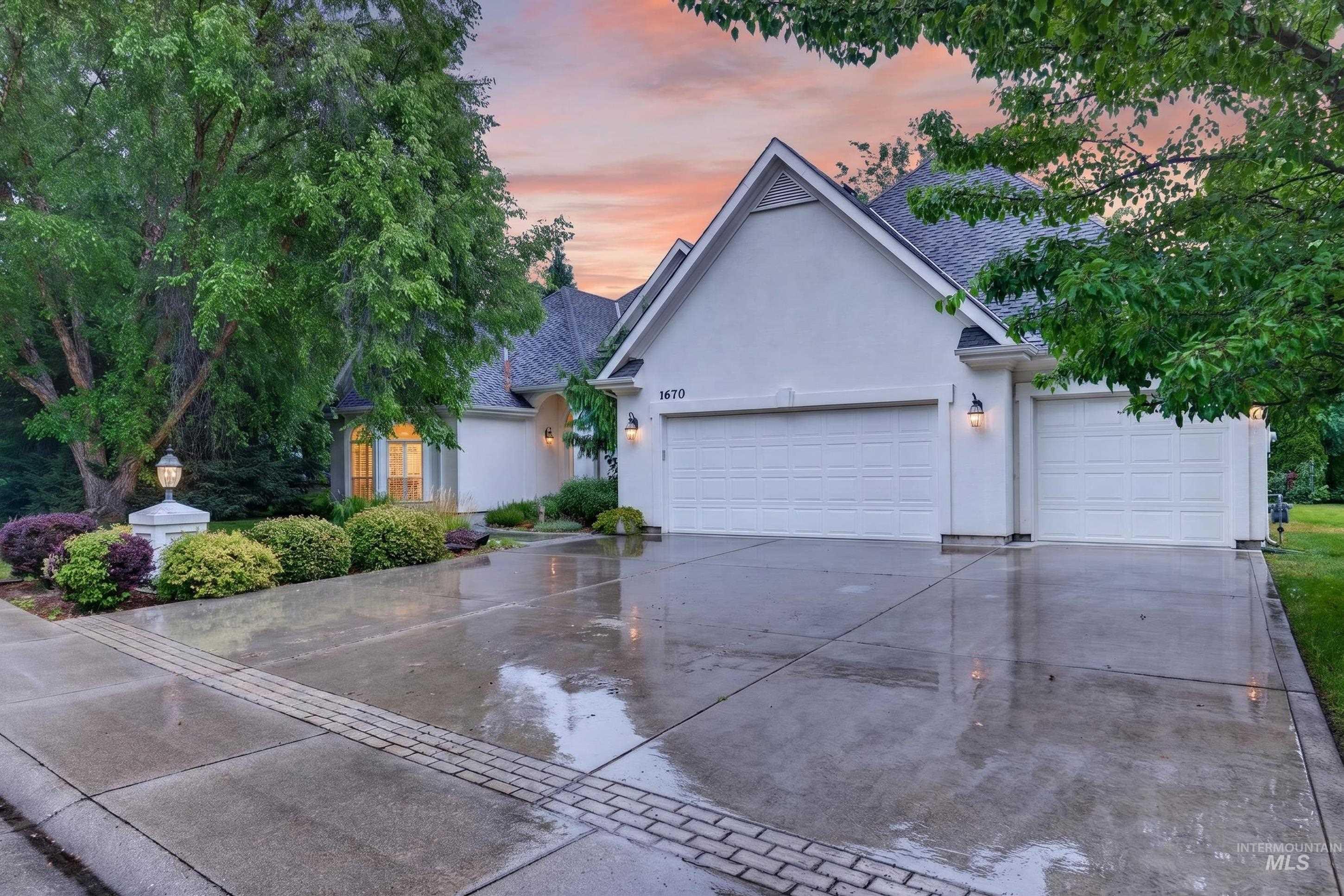 1670 S Willow Lake Way, Eagle, Idaho 83616, 4 Bedrooms, 3 Bathrooms, Residential For Sale, Price $885,000, 98991839
