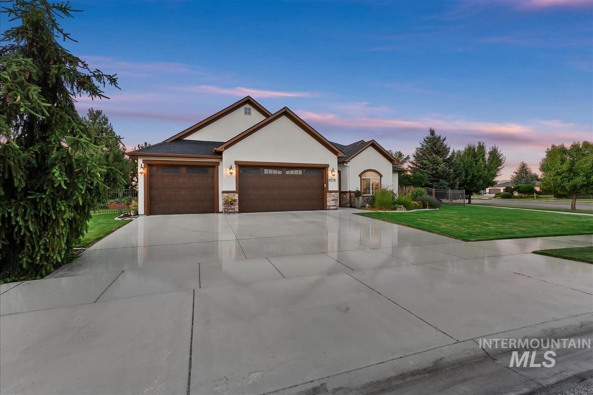 4578 W Montage Dr, Eagle, Idaho 83616, 3 Bedrooms, 2.5 Bathrooms, Residential For Sale, Price $869,900,MLS 98991850