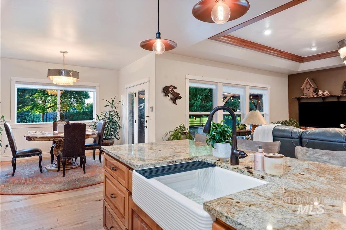 4578 W Montage Dr, Eagle, Idaho 83616, 3 Bedrooms, 2.5 Bathrooms, Residential For Sale, Price $869,900,MLS 98991850