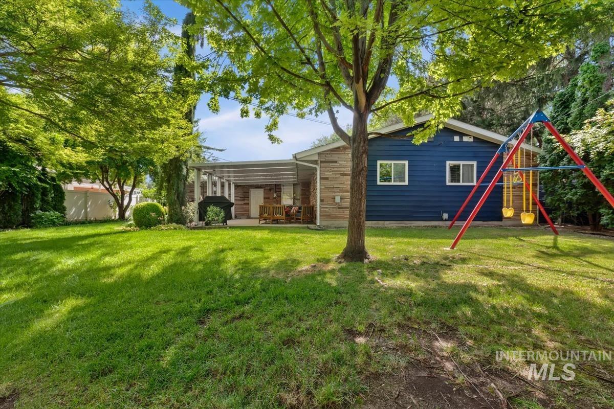 2027 N Amber St, Boise, Idaho 83706, 4 Bedrooms, 3.5 Bathrooms, Residential For Sale, Price $825,000,MLS 98991852
