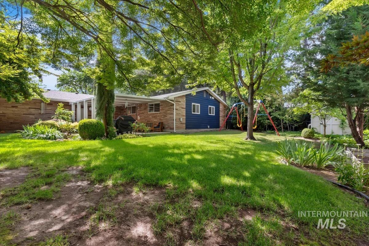 2027 N Amber St, Boise, Idaho 83706, 4 Bedrooms, 3.5 Bathrooms, Residential For Sale, Price $825,000,MLS 98991852