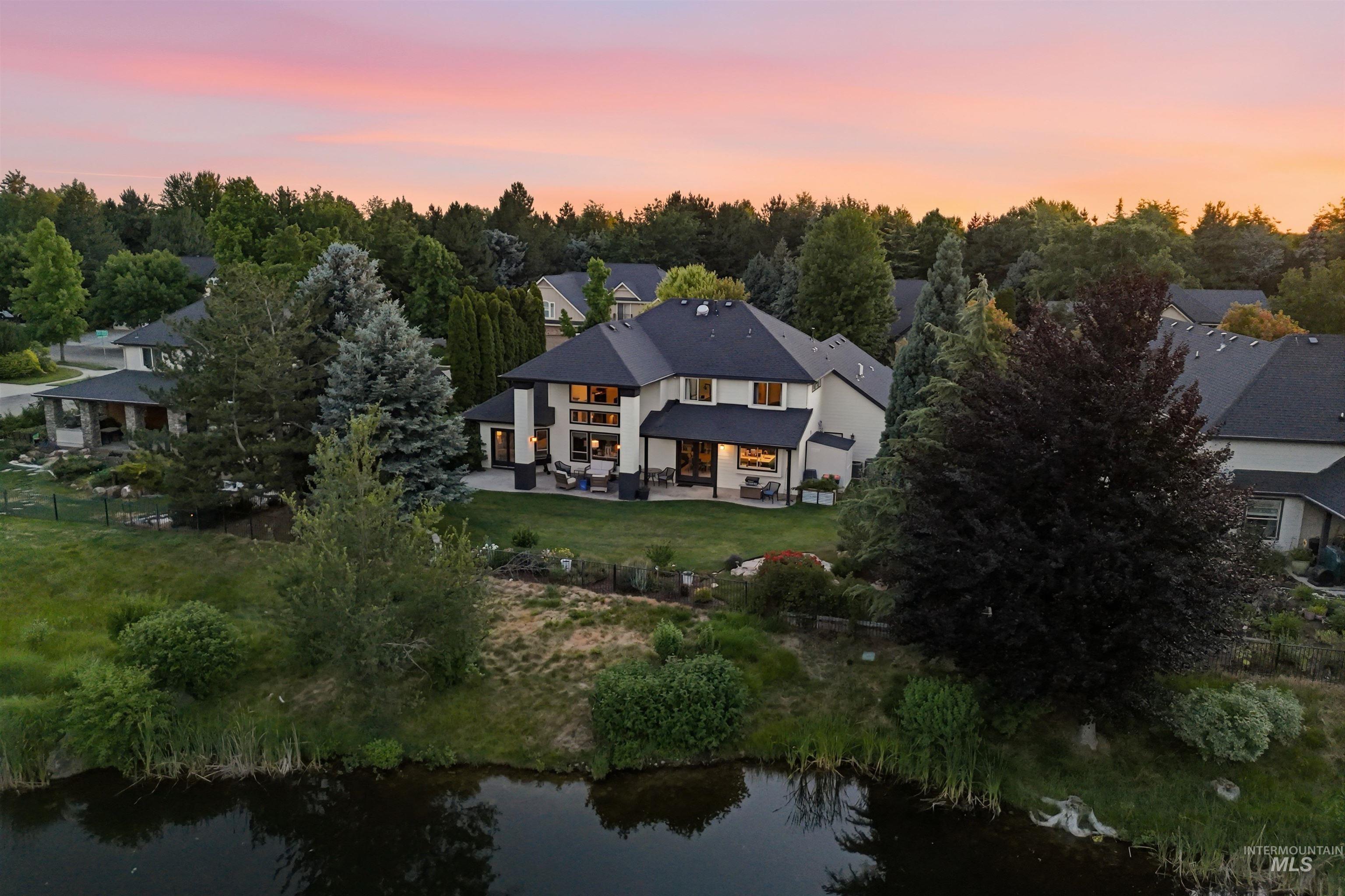 1100 S Arbor Island Way, Eagle, Idaho 83616, 4 Bedrooms, 3 Bathrooms, Residential For Sale, Price $1,325,000,MLS 98991856