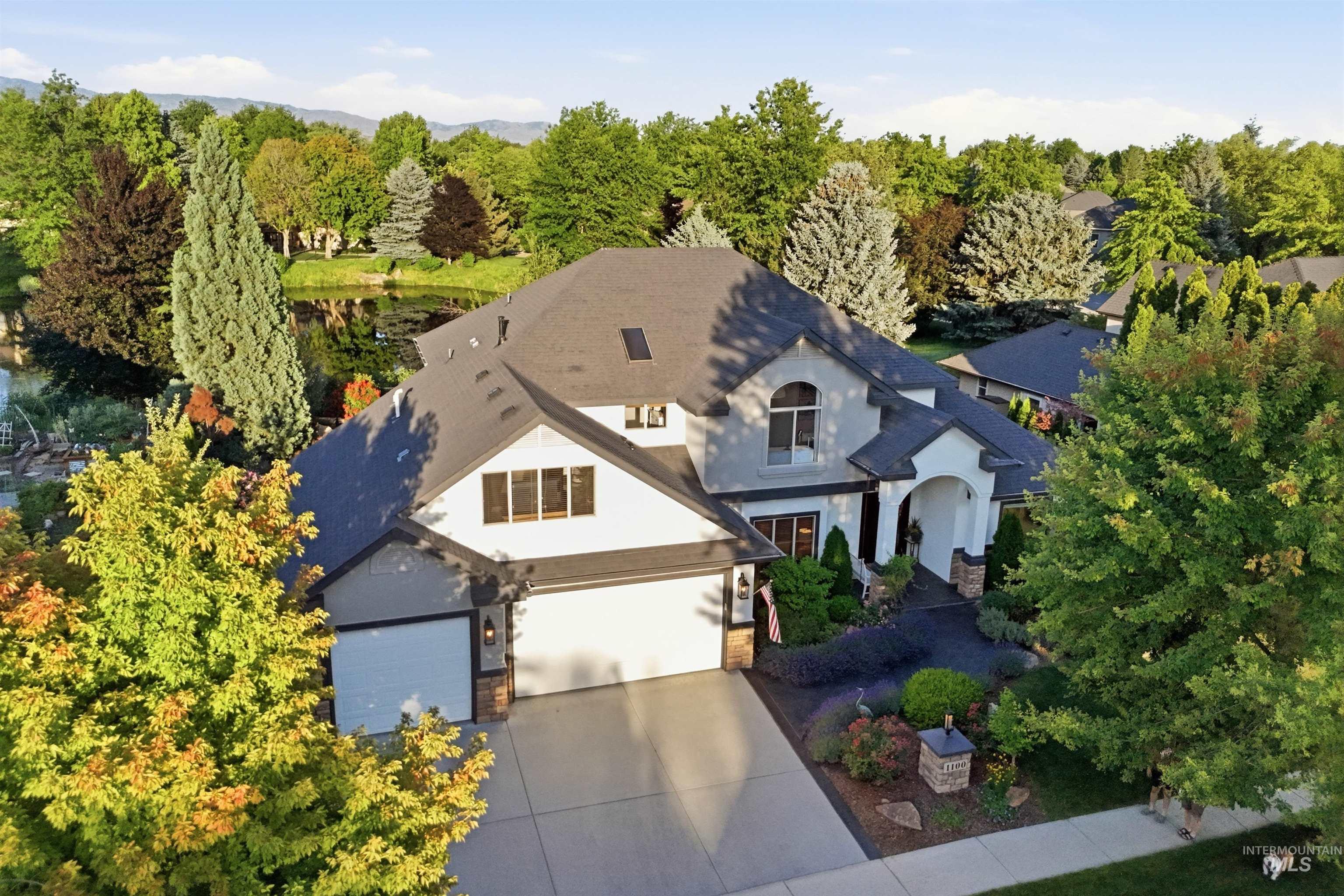 1100 S Arbor Island Way, Eagle, Idaho 83616, 4 Bedrooms, 3 Bathrooms, Residential For Sale, Price $1,325,000,MLS 98991856