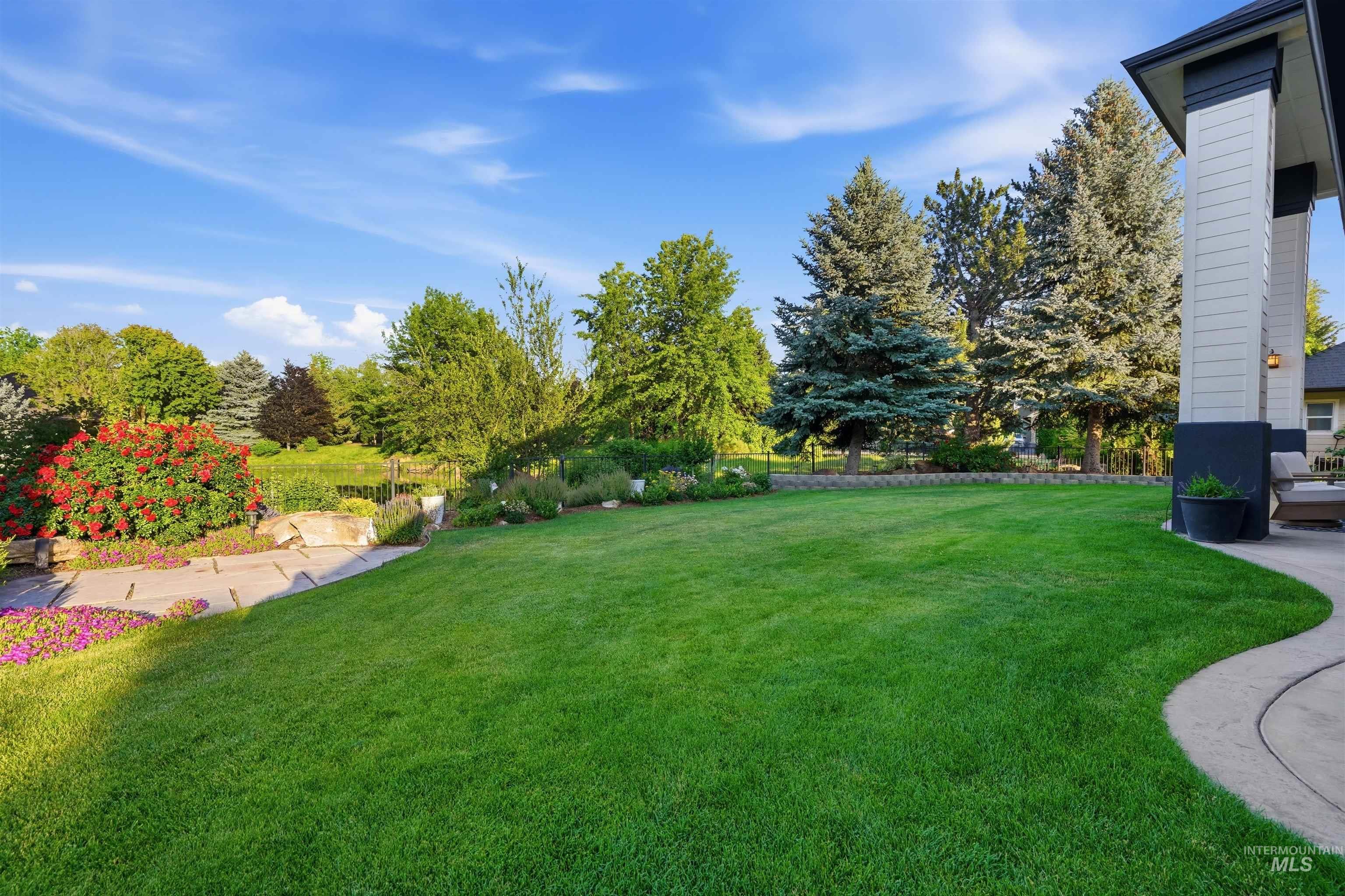 1100 S Arbor Island Way, Eagle, Idaho 83616, 4 Bedrooms, 3 Bathrooms, Residential For Sale, Price $1,325,000,MLS 98991856