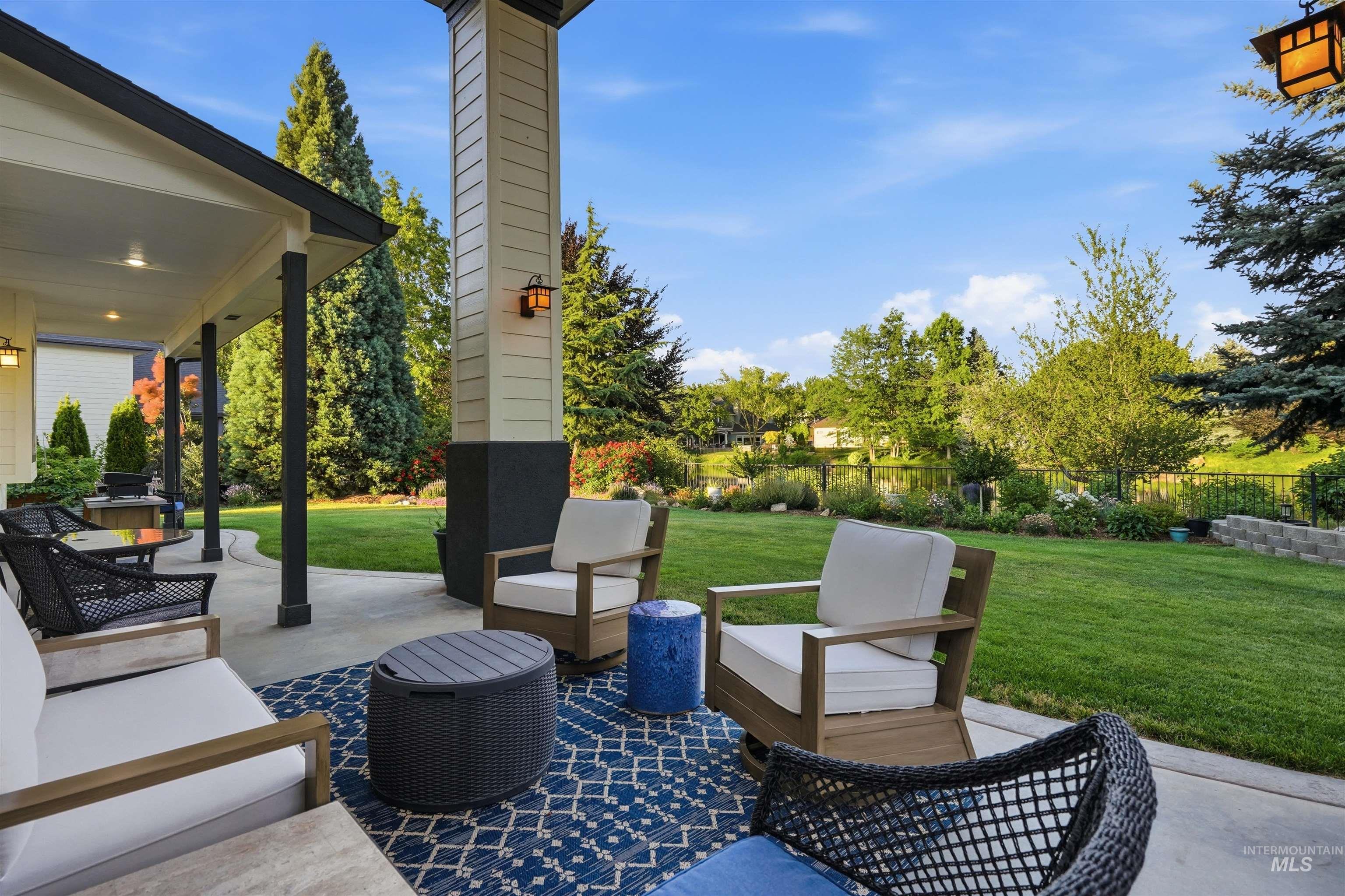 1100 S Arbor Island Way, Eagle, Idaho 83616, 4 Bedrooms, 3 Bathrooms, Residential For Sale, Price $1,325,000,MLS 98991856
