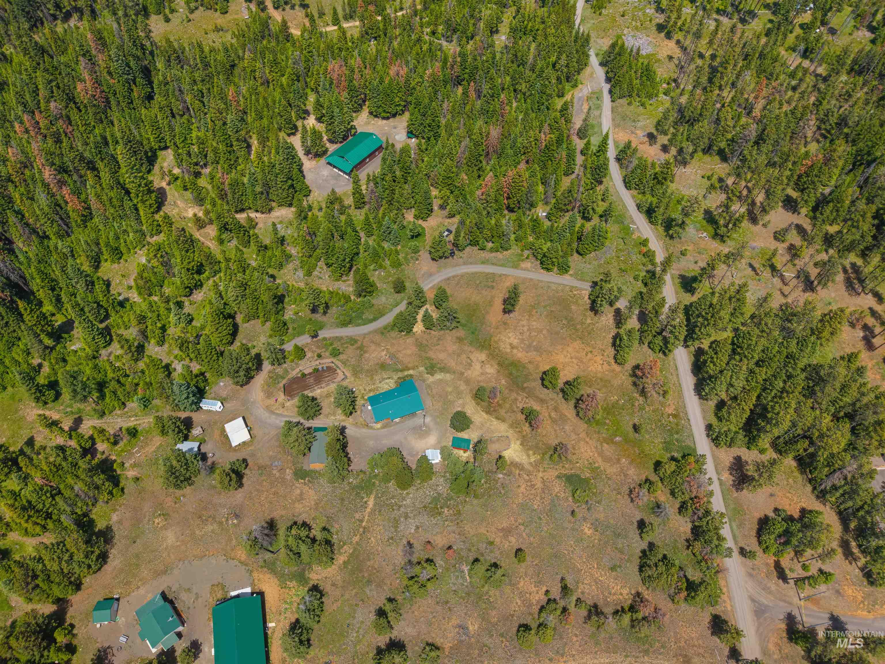 43874 Yellow Pine Avenue, Winchester, Idaho 83555, 3 Bedrooms, 1.5 Bathrooms, Residential For Sale, Price $525,000,MLS 98991857