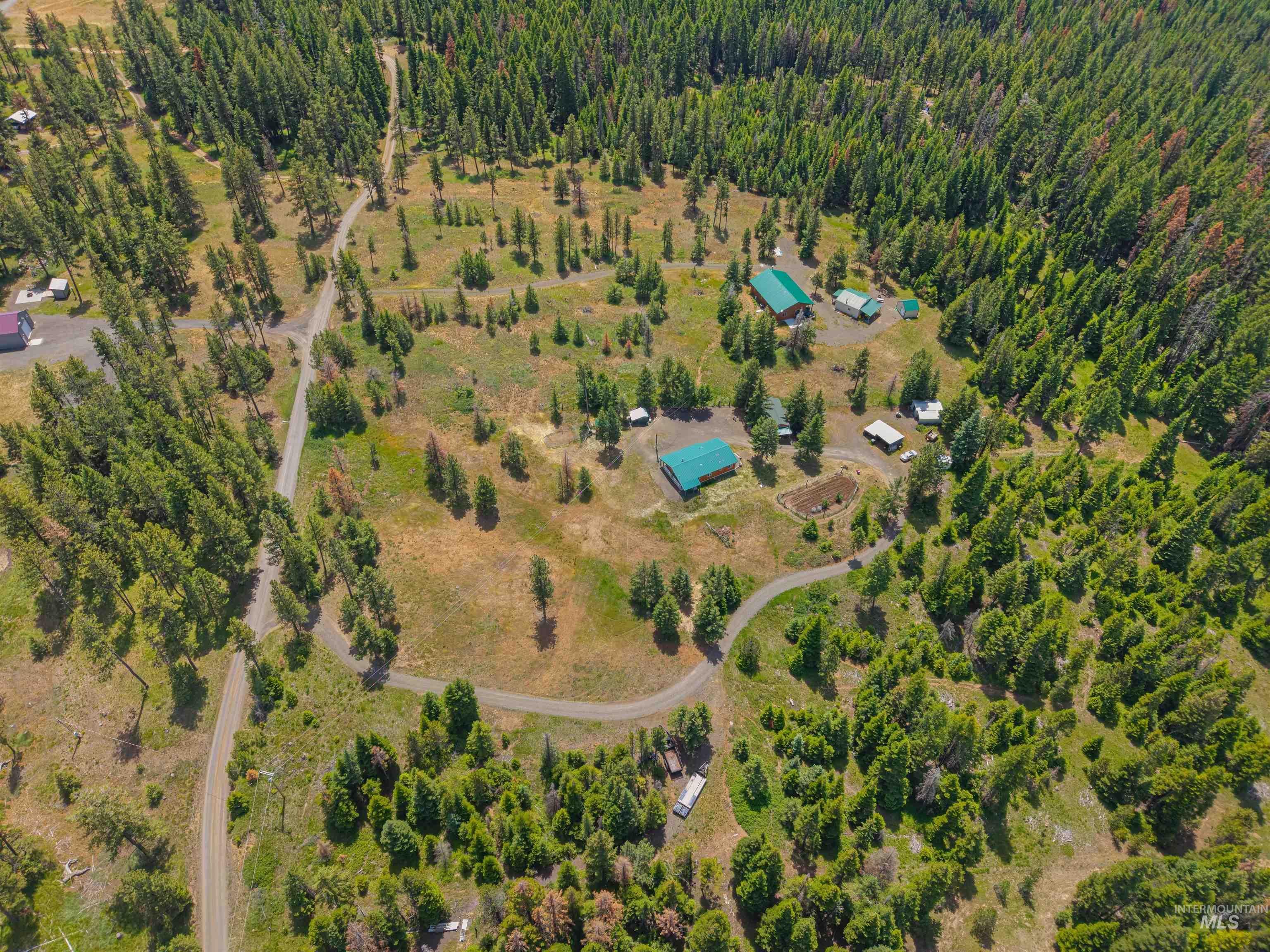43874 Yellow Pine Avenue, Winchester, Idaho 83555, 3 Bedrooms, 1.5 Bathrooms, Residential For Sale, Price $525,000,MLS 98991857