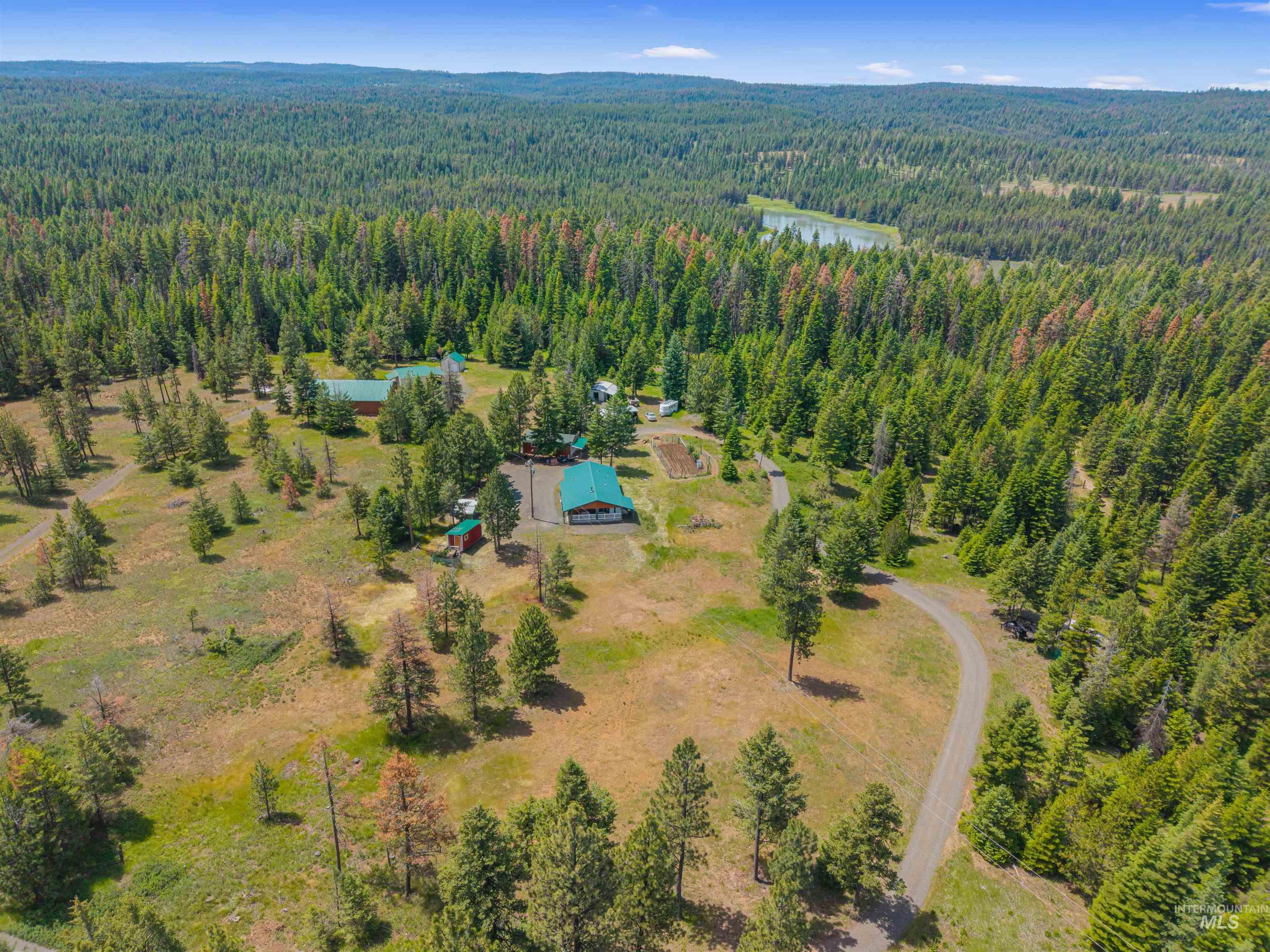 43874 Yellow Pine Avenue, Winchester, Idaho 83555, 3 Bedrooms, 1.5 Bathrooms, Residential For Sale, Price $525,000,MLS 98991857