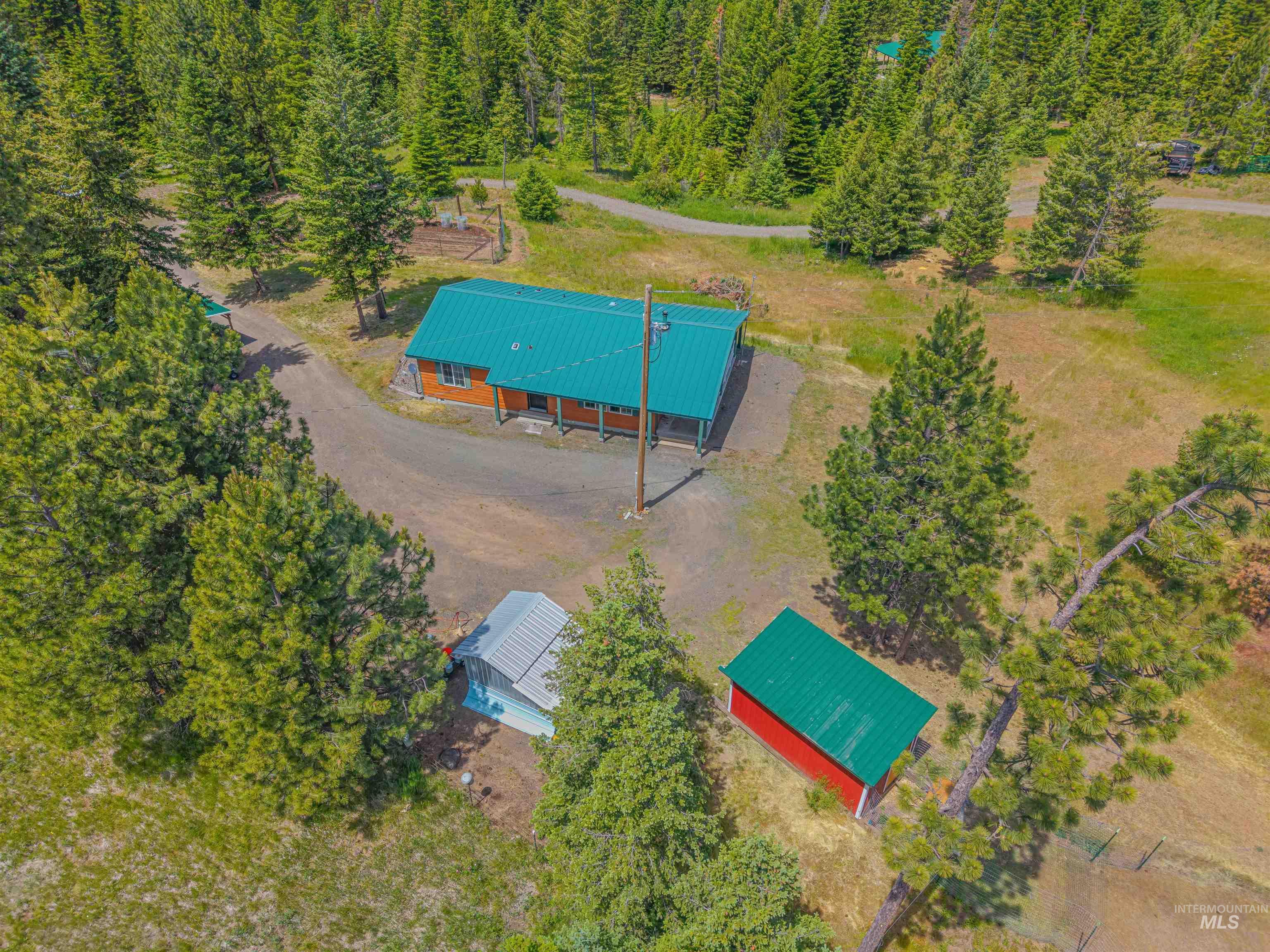 43874 Yellow Pine Avenue, Winchester, Idaho 83555, 3 Bedrooms, 1.5 Bathrooms, Residential For Sale, Price $525,000,MLS 98991857