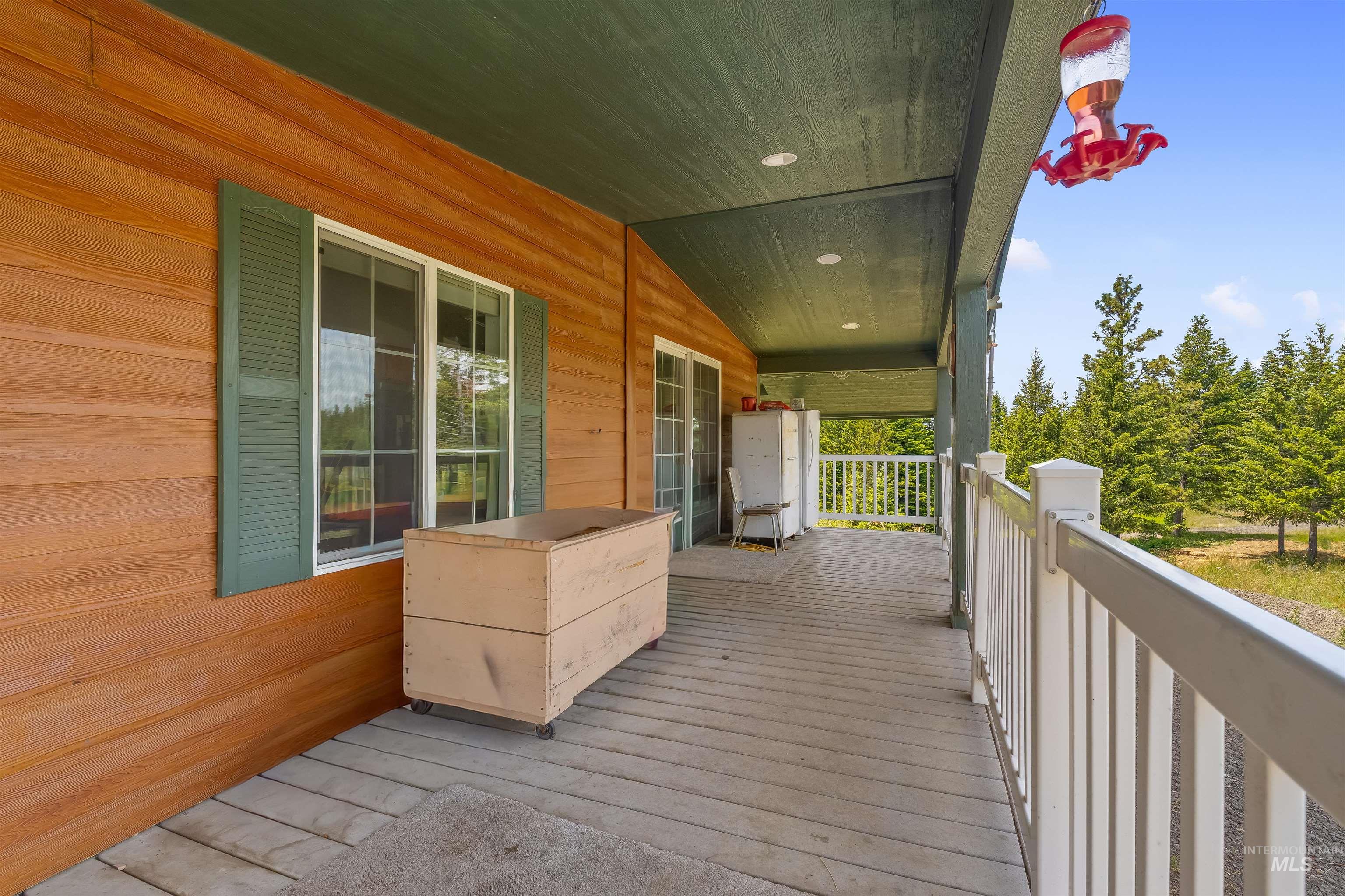 43874 Yellow Pine Avenue, Winchester, Idaho 83555, 3 Bedrooms, 1.5 Bathrooms, Residential For Sale, Price $525,000,MLS 98991857