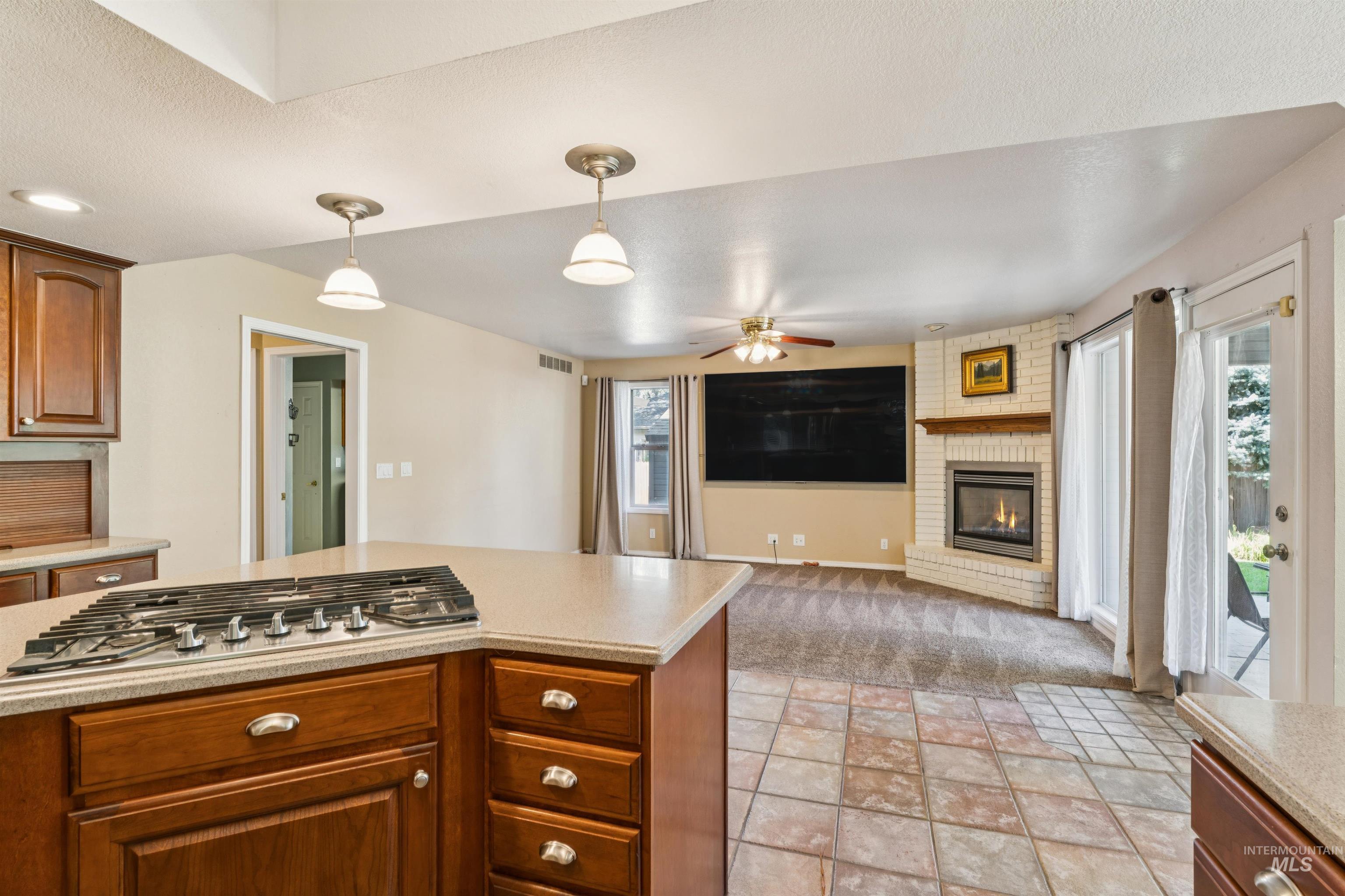 5108 N Samson, Boise, Idaho 83704, 3 Bedrooms, 3.5 Bathrooms, Residential For Sale, Price $649,000,MLS 98991865