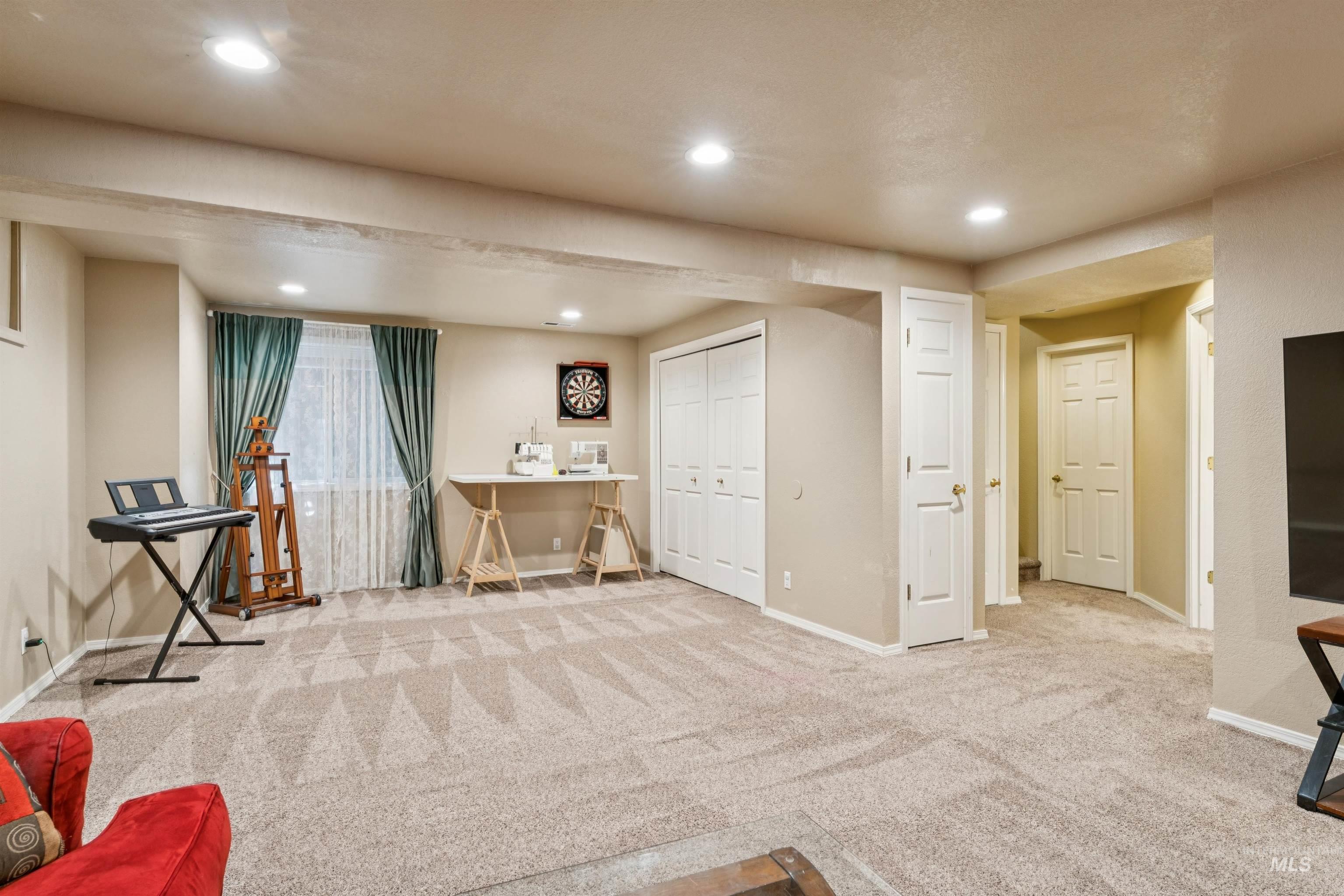 5108 N Samson, Boise, Idaho 83704, 3 Bedrooms, 3.5 Bathrooms, Residential For Sale, Price $675,000,MLS 98991865