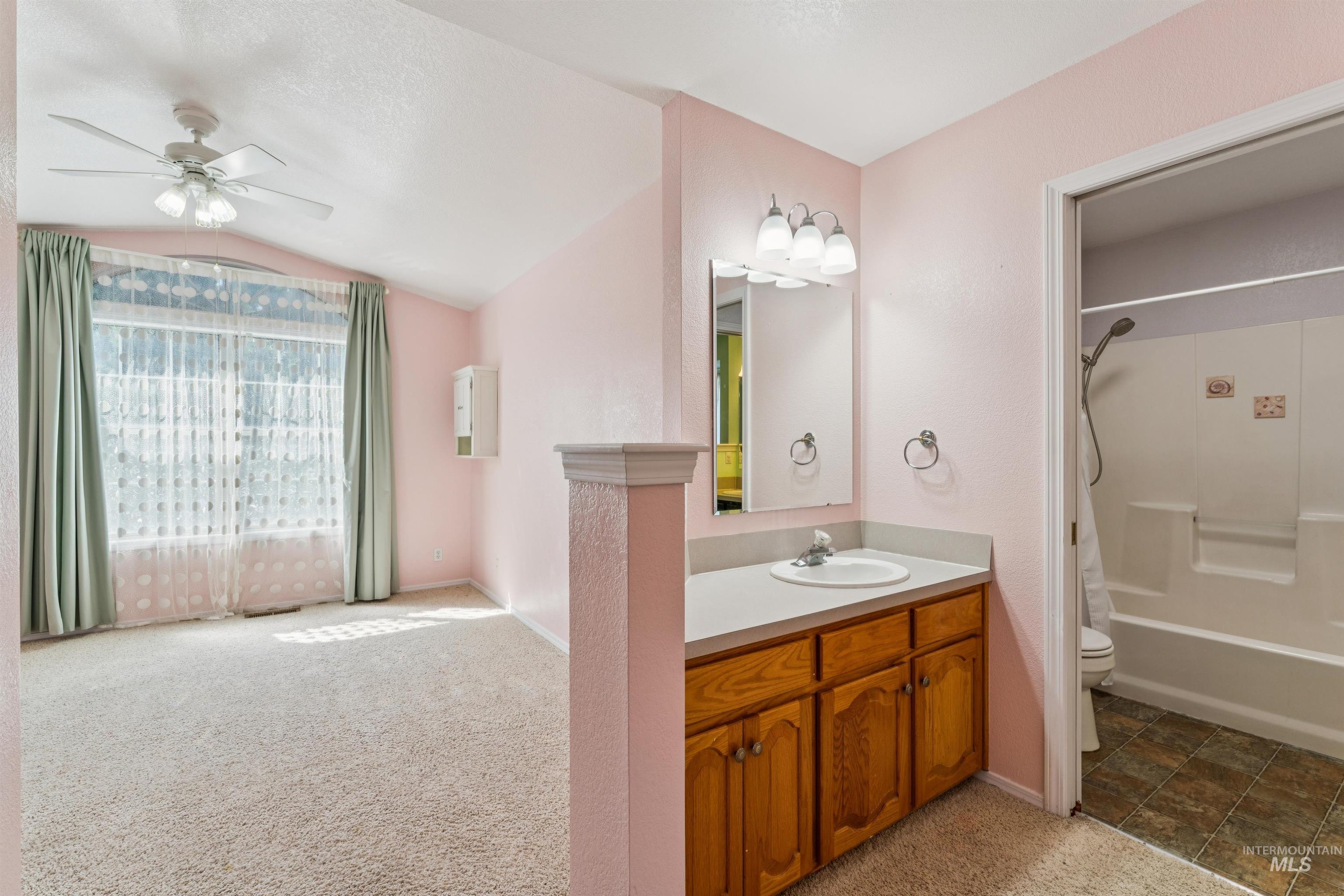 5108 N Samson, Boise, Idaho 83704, 3 Bedrooms, 3.5 Bathrooms, Residential For Sale, Price $649,000,MLS 98991865