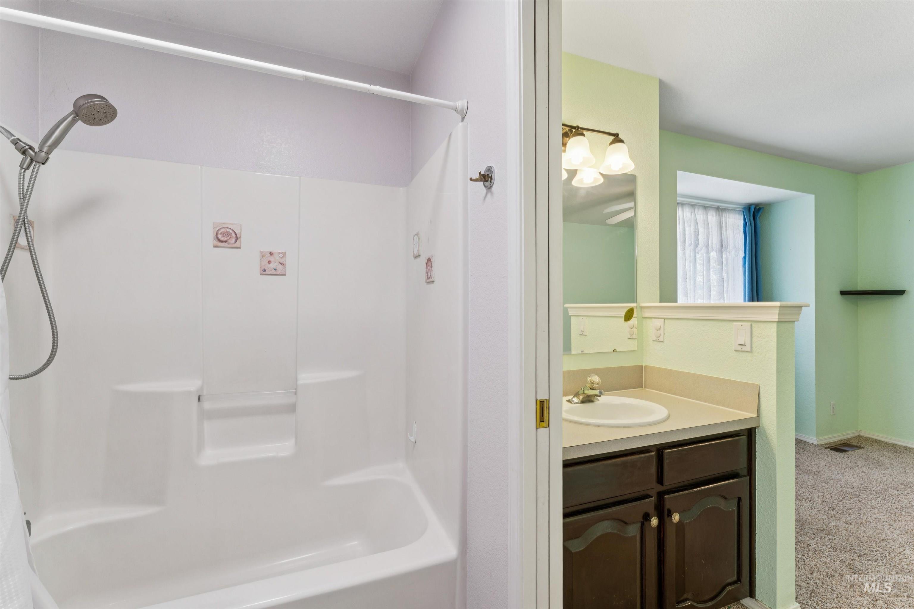 5108 N Samson, Boise, Idaho 83704, 3 Bedrooms, 3.5 Bathrooms, Residential For Sale, Price $649,000,MLS 98991865