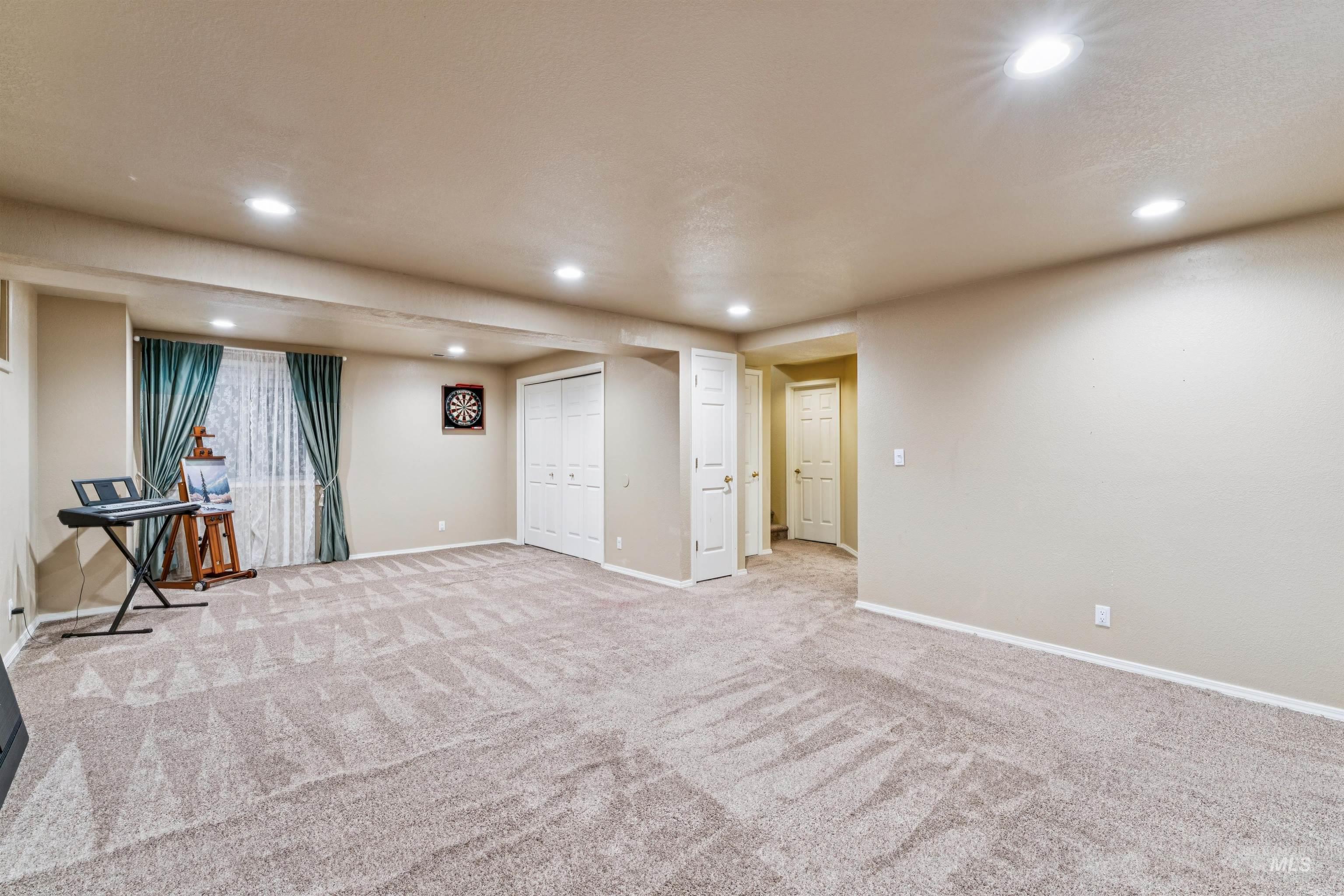 5108 N Samson, Boise, Idaho 83704, 3 Bedrooms, 3.5 Bathrooms, Residential For Sale, Price $649,000,MLS 98991865