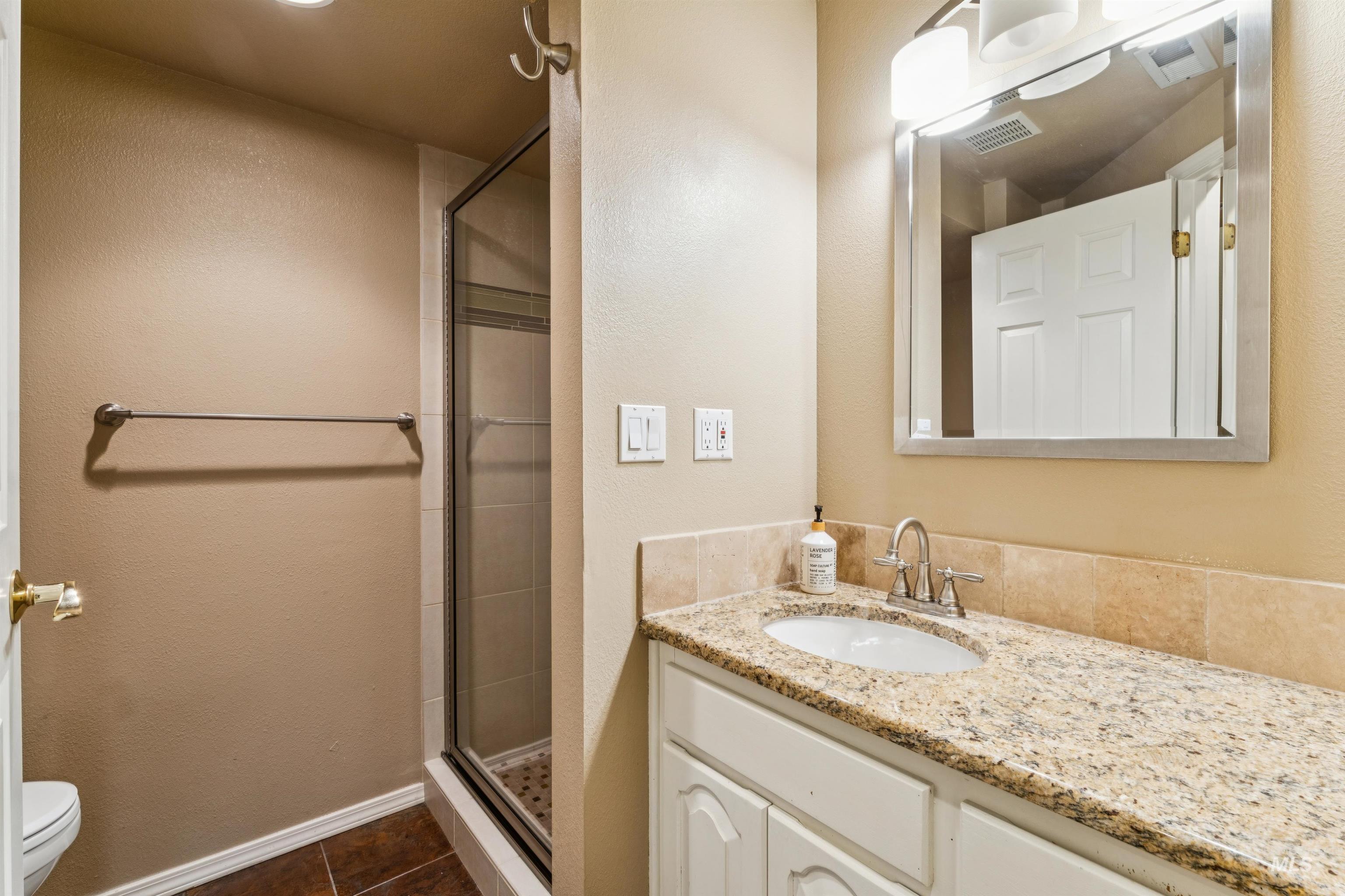 5108 N Samson, Boise, Idaho 83704, 3 Bedrooms, 3.5 Bathrooms, Residential For Sale, Price $649,000,MLS 98991865