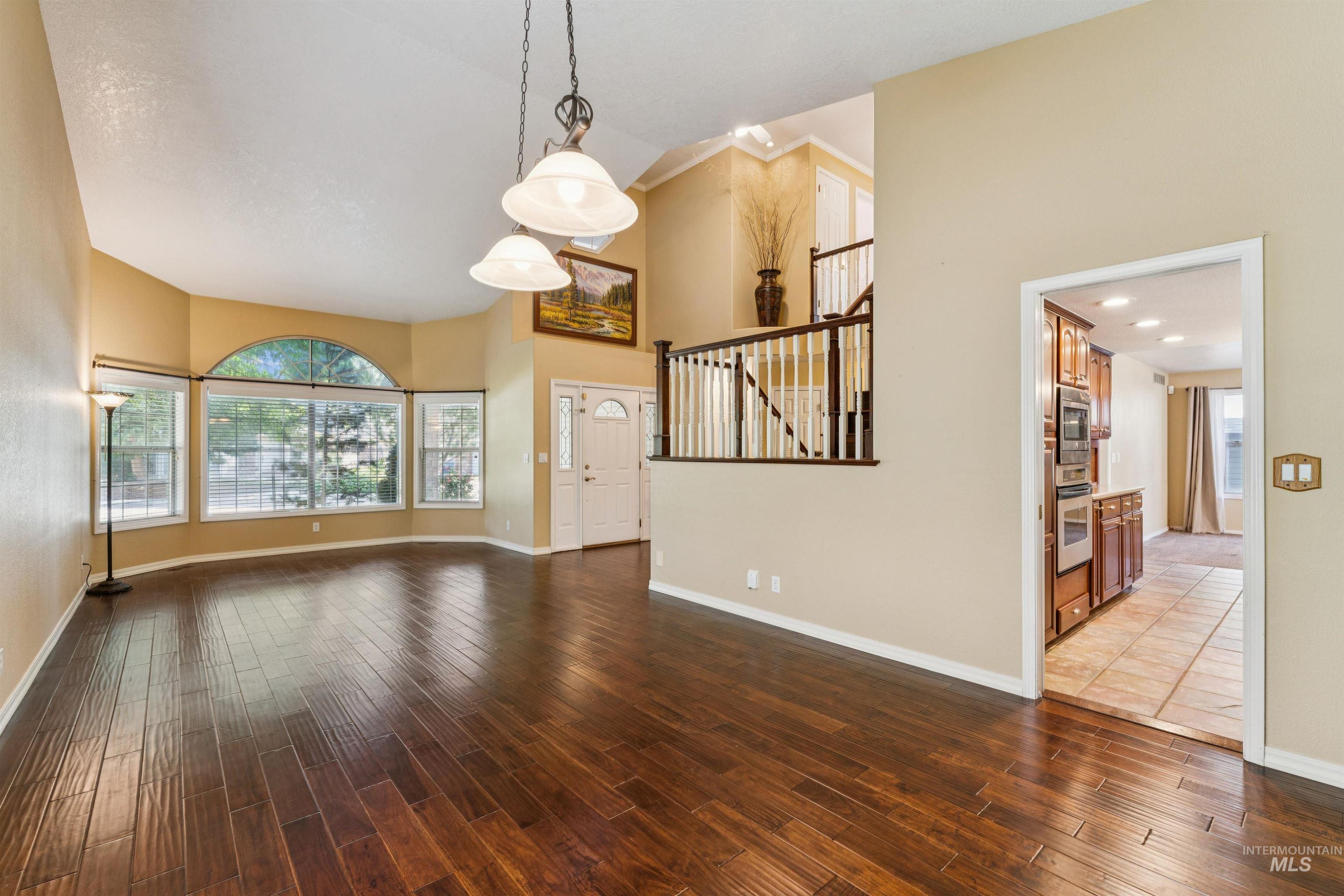 5108 N Samson, Boise, Idaho 83704, 3 Bedrooms, 3.5 Bathrooms, Residential For Sale, Price $649,000,MLS 98991865