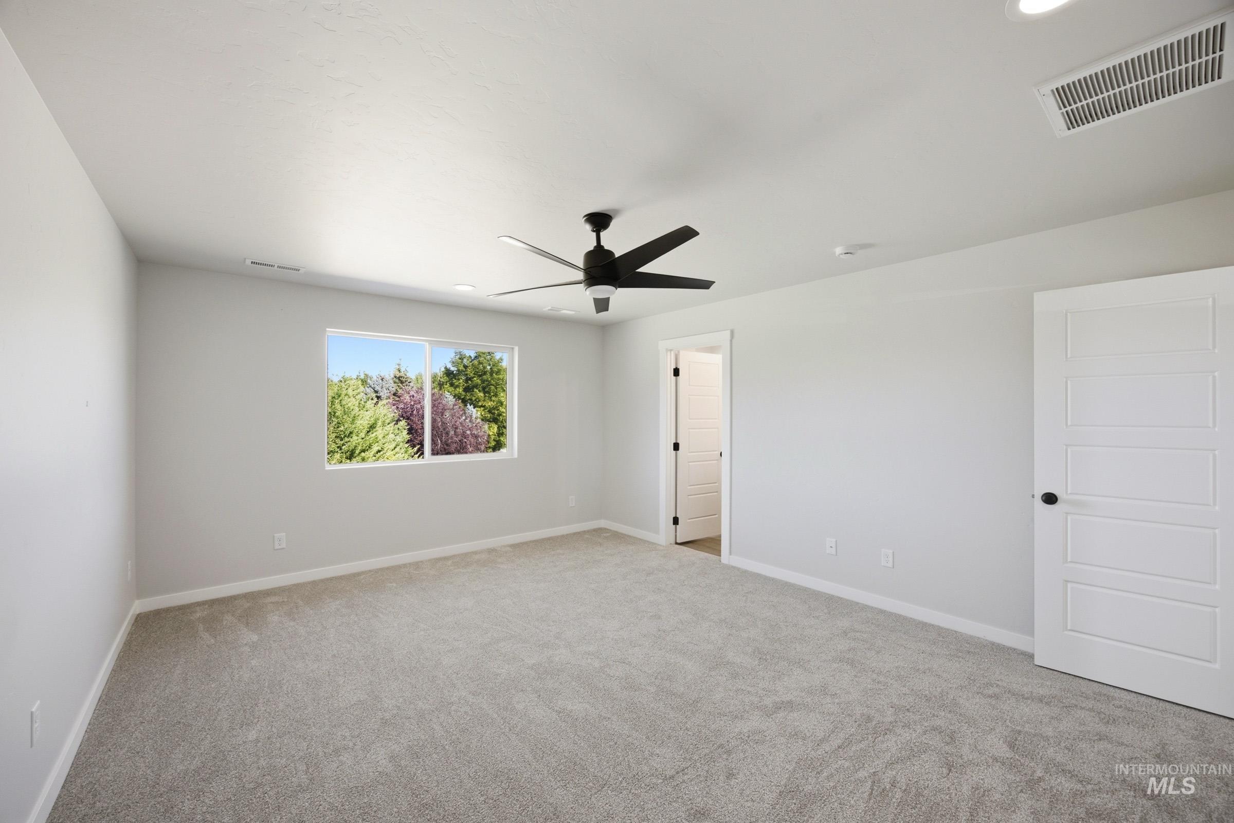 8263 S Tyrion Way, Kuna, Idaho 83634, 4 Bedrooms, 2.5 Bathrooms, Residential For Sale, Price $492,990, 98991867