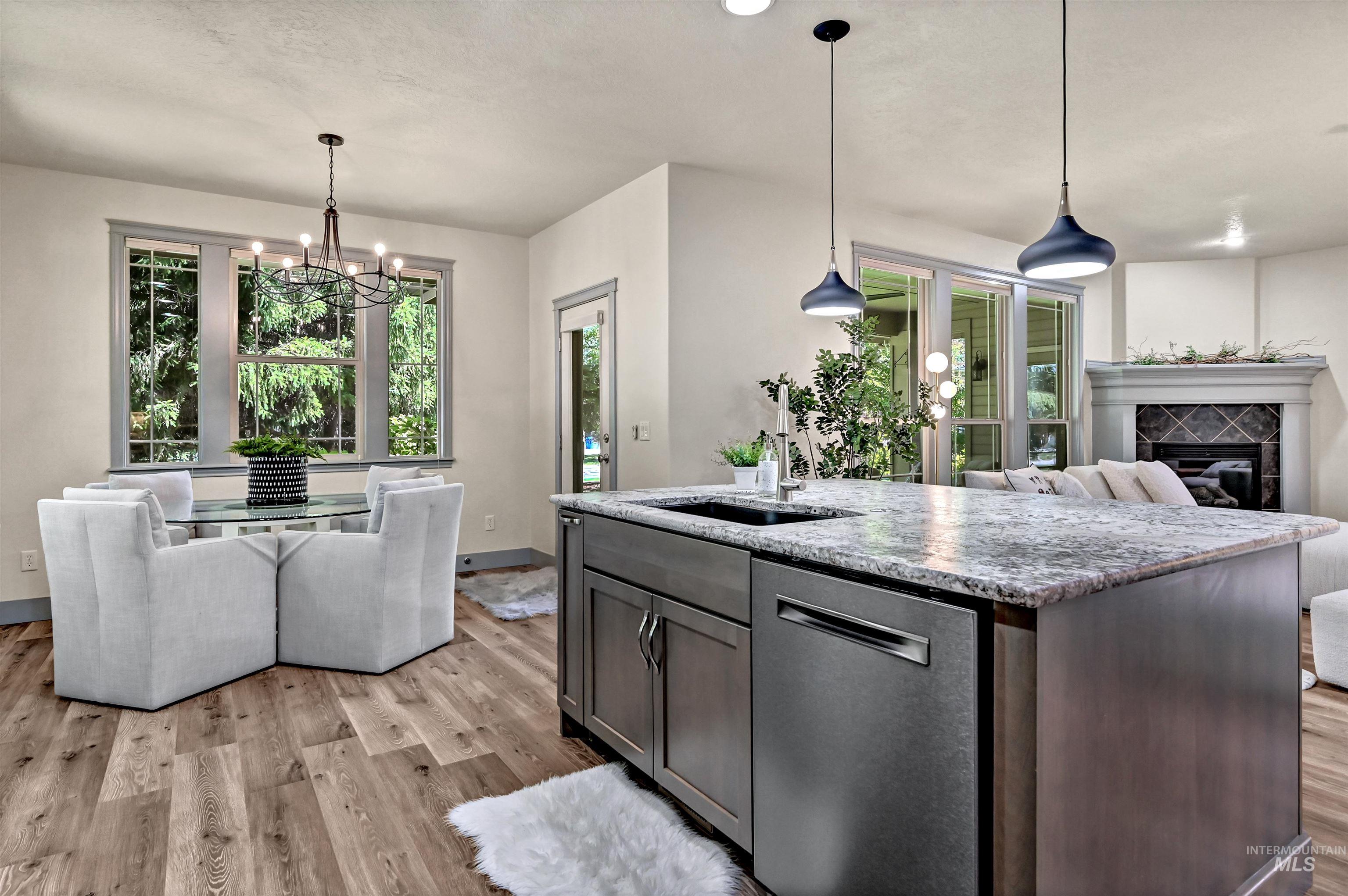 830 E Thunderbird Court, Eagle, Idaho 83616, 3 Bedrooms, 2 Bathrooms, Residential For Sale, Price $650,000, 98991869