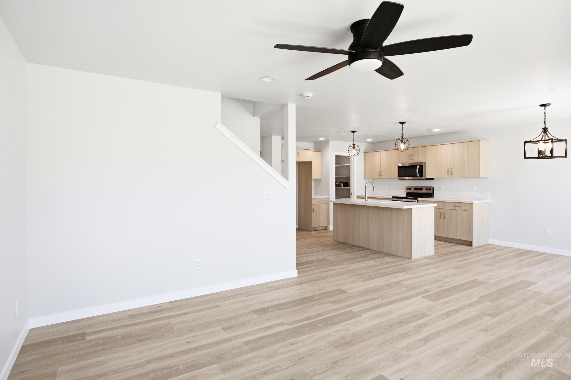 2399 W Fallon Lp, Nampa, Idaho 83651, 3 Bedrooms, 2.5 Bathrooms, Residential For Sale, Price $409,990,MLS 98991877