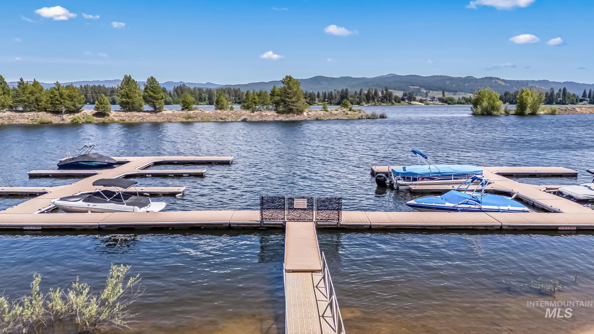 29 Pointe at Goldfork Ct., Donnelly, Idaho 83615, 4 Bedrooms, 3.5 Bathrooms, Residential For Sale, Price $1,075,000, 98991887