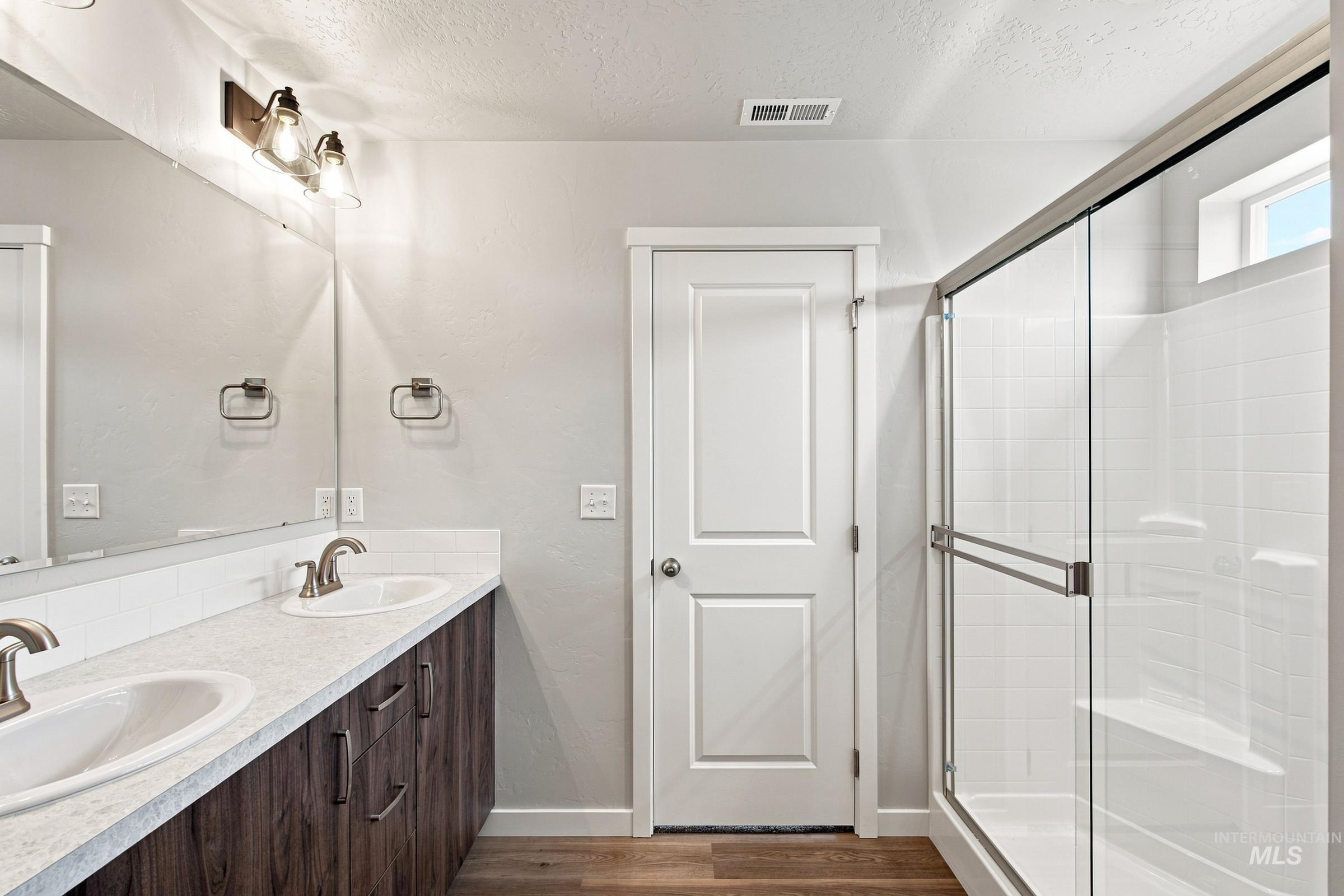 4594 S Amsterdam Ave, Nampa, Idaho 83686, 3 Bedrooms, 2 Bathrooms, Residential For Sale, Price $419,990,MLS 98991888