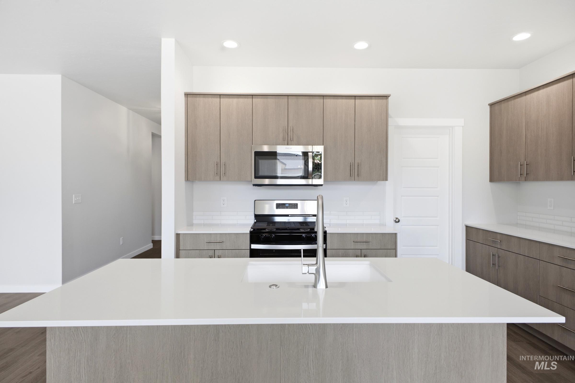 12865 Decatur St, Nampa, Idaho 83651, 4 Bedrooms, 2 Bathrooms, Residential For Sale, Price $469,990,MLS 98991893