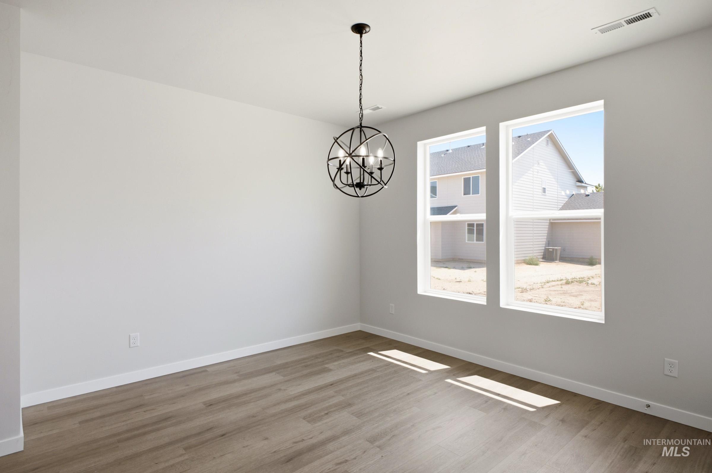 12865 Decatur St, Nampa, Idaho 83651, 4 Bedrooms, 2 Bathrooms, Residential For Sale, Price $469,990,MLS 98991893