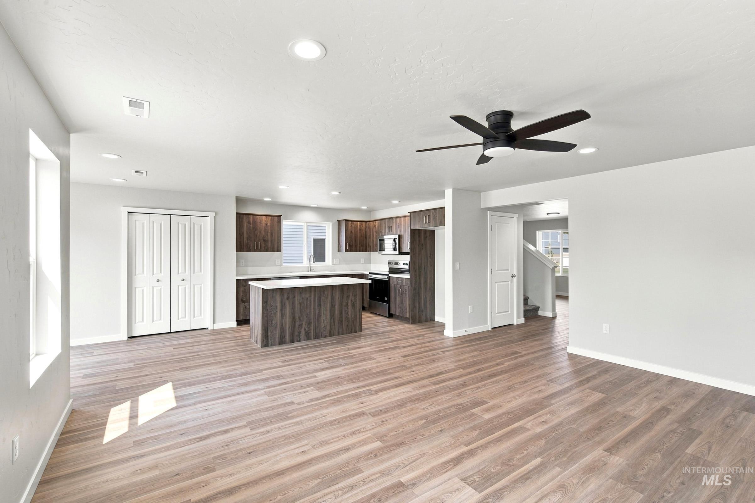 16638 N Shorthorn Lp, Nampa, Idaho 83651, 5 Bedrooms, 3 Bathrooms, Residential For Sale, Price $499,990,MLS 98991897