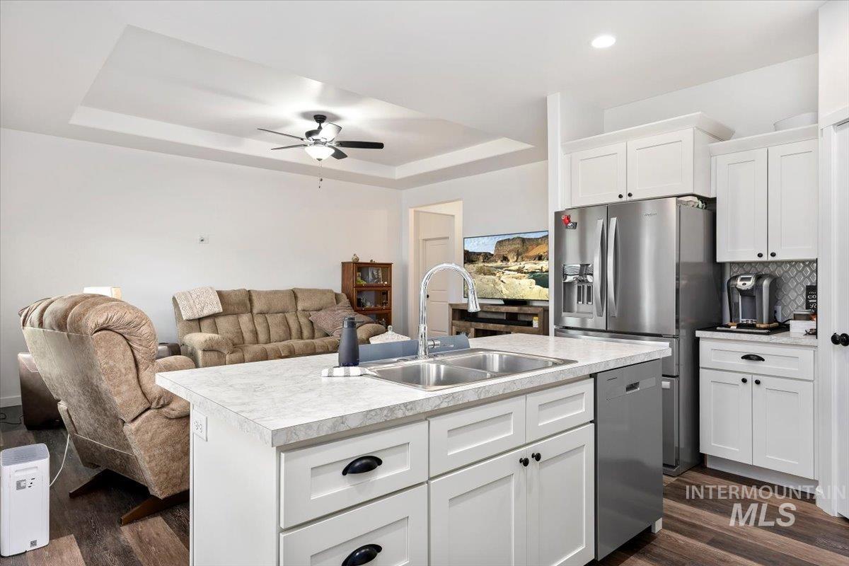 1278 Creekside Way, Twin Falls, Idaho 83301, 3 Bedrooms, 2 Bathrooms, Residential For Sale, Price $439,900, 98991898