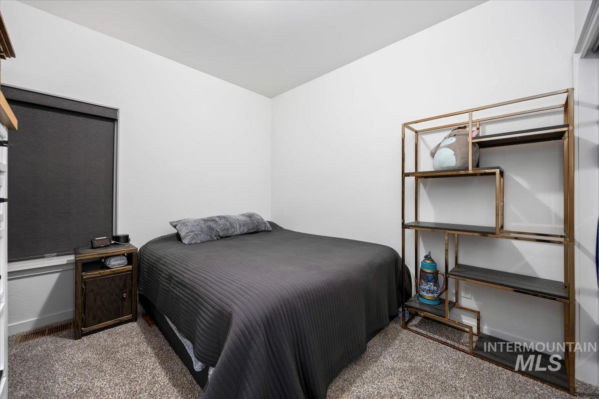 1278 Creekside Way, Twin Falls, Idaho 83301, 3 Bedrooms, 2 Bathrooms, Residential For Sale, Price $439,900, 98991898