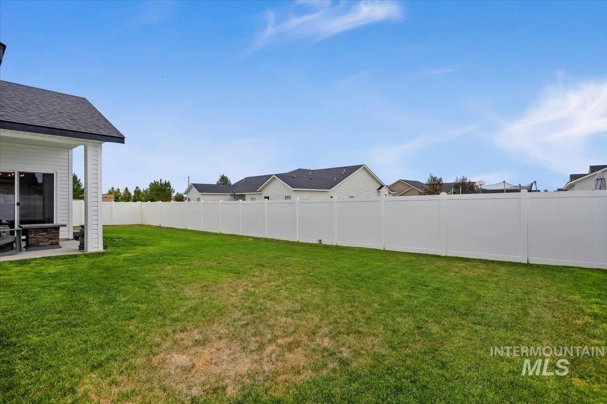 1278 Creekside Way, Twin Falls, Idaho 83301, 3 Bedrooms, 2 Bathrooms, Residential For Sale, Price $439,900, 98991898