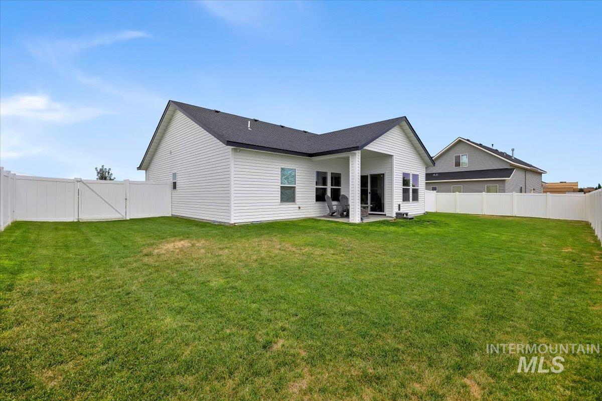 1278 Creekside Way, Twin Falls, Idaho 83301, 3 Bedrooms, 2 Bathrooms, Residential For Sale, Price $439,900, 98991898