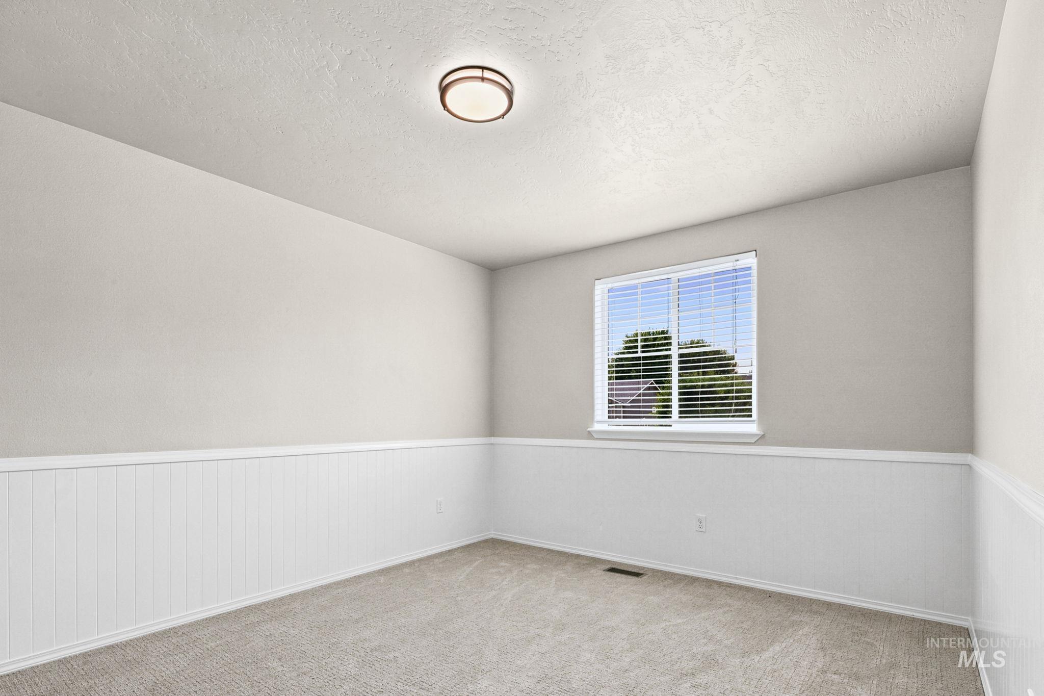 2890 NW 11th Avenue, Meridian, Idaho 83646, 4 Bedrooms, 2.5 Bathrooms, Residential For Sale, Price $649,000,MLS 98991901